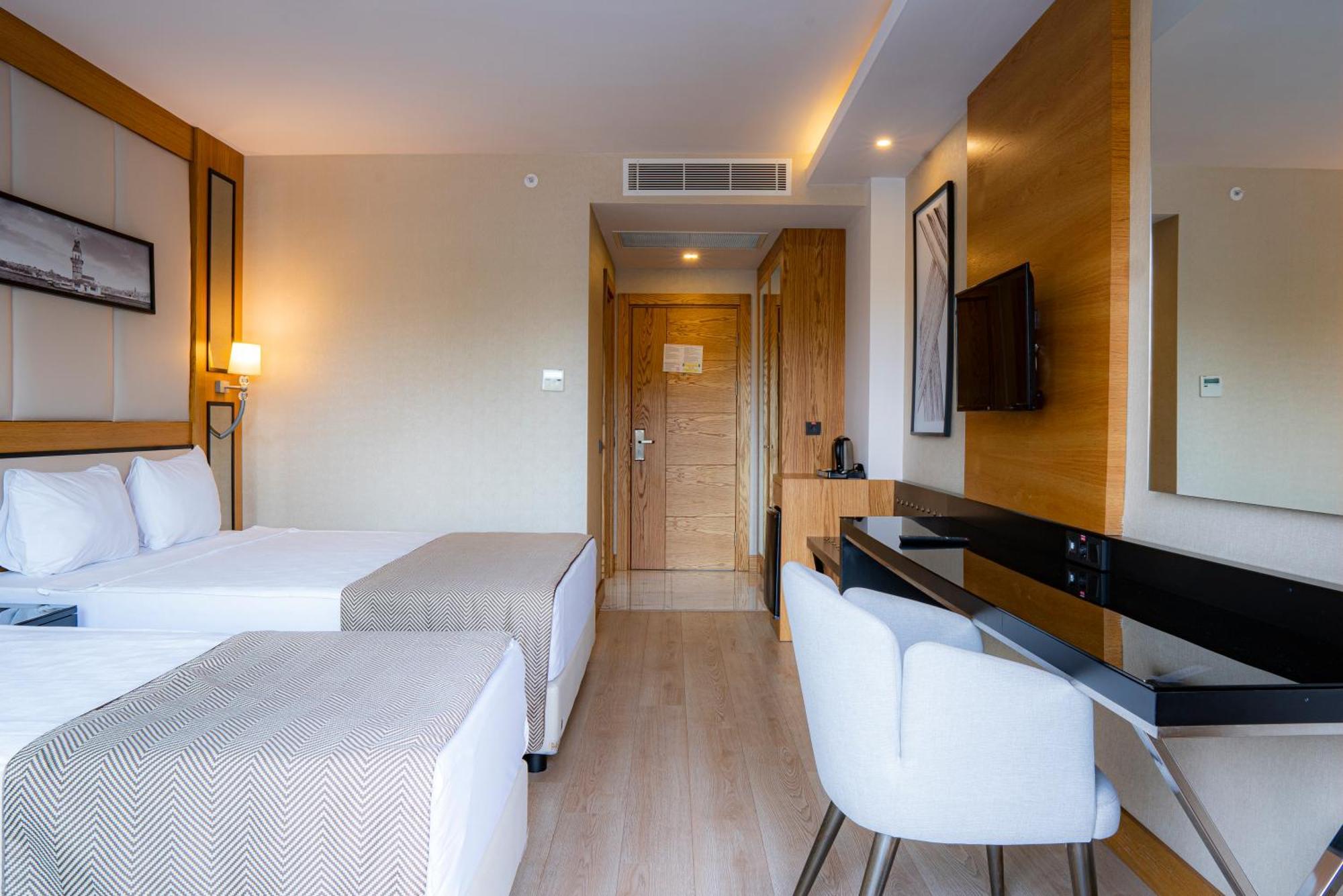 Standard Single Room,1765504752:JPEG