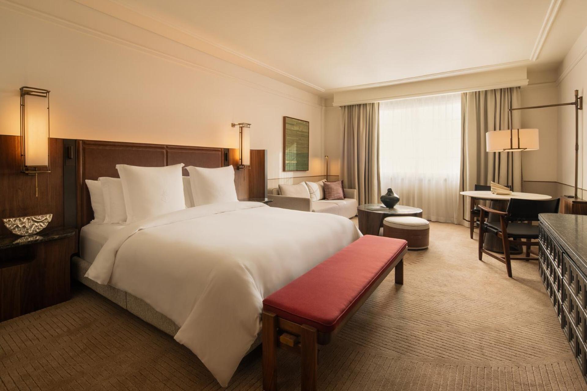 Superior King Room