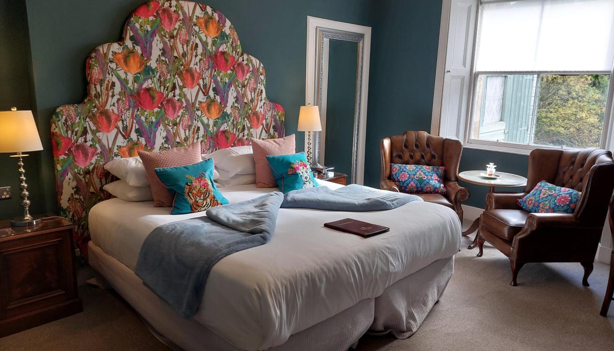 Deluxe Double or Twin Room Garden View