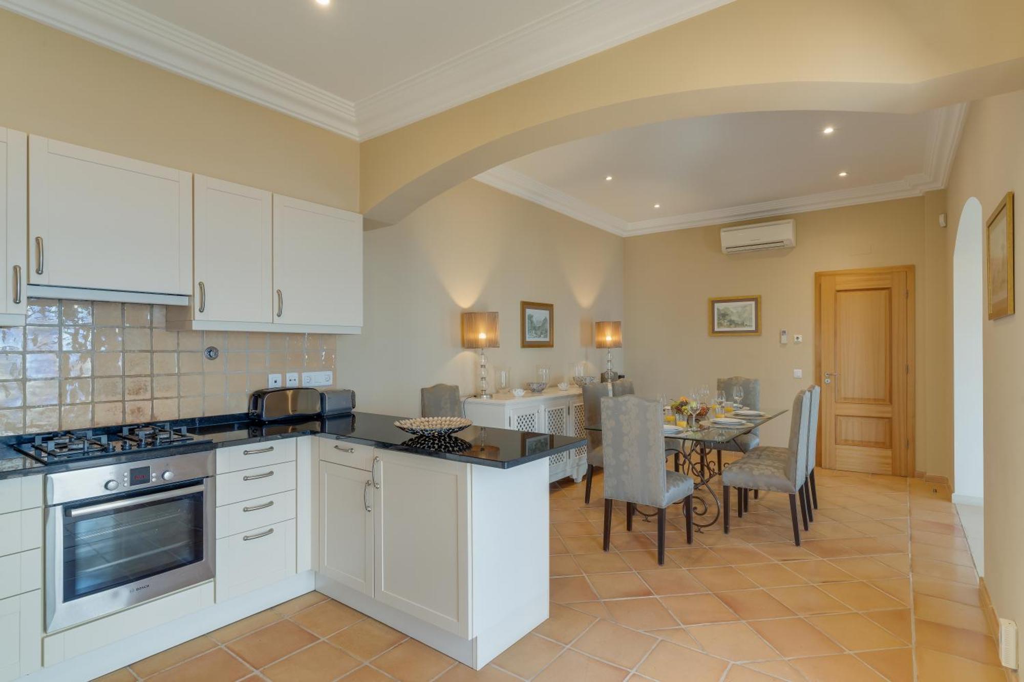 Three-Bedroom Villa Sea View