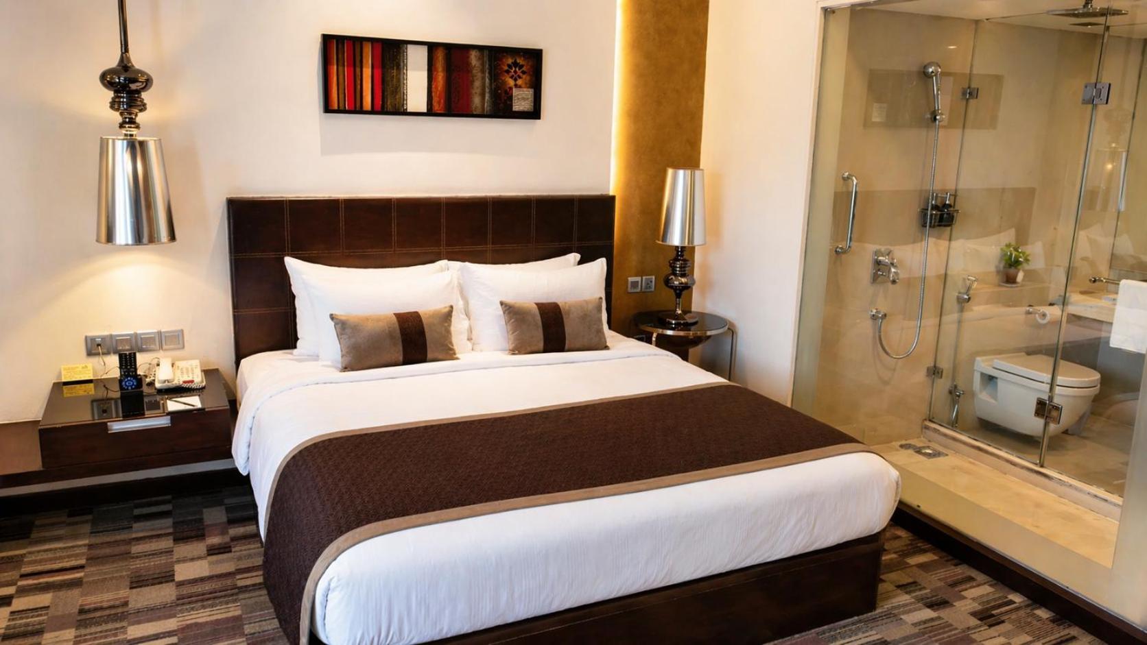 Deluxe King Room
