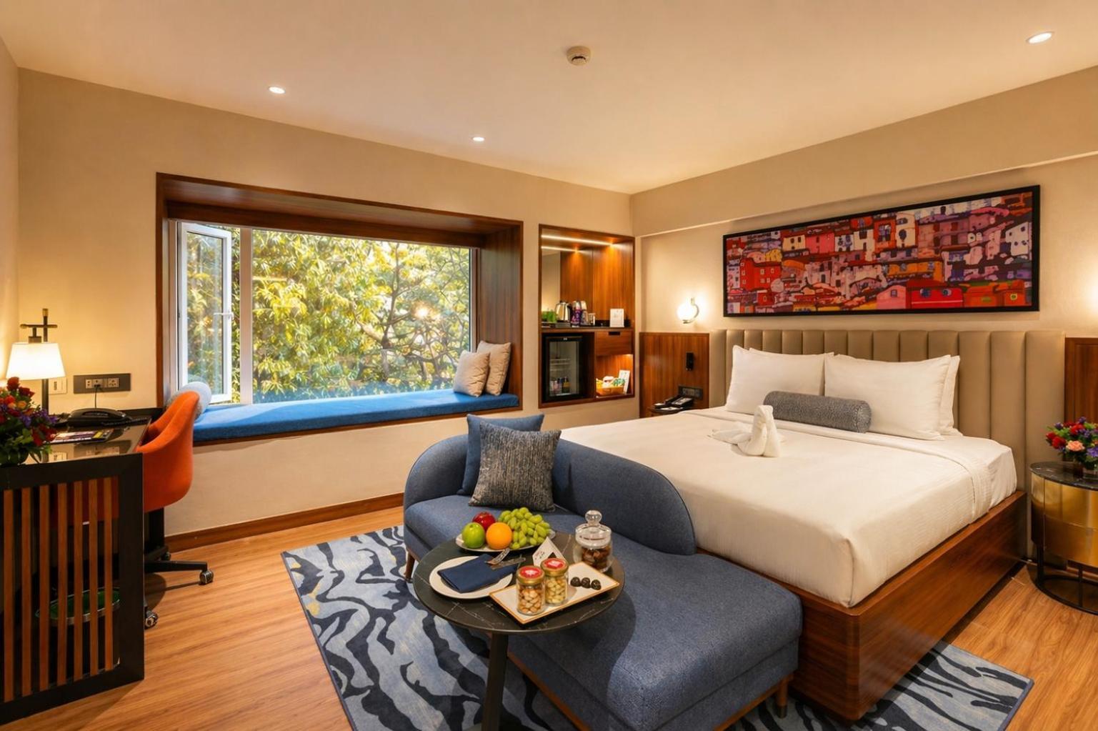Superior King Room