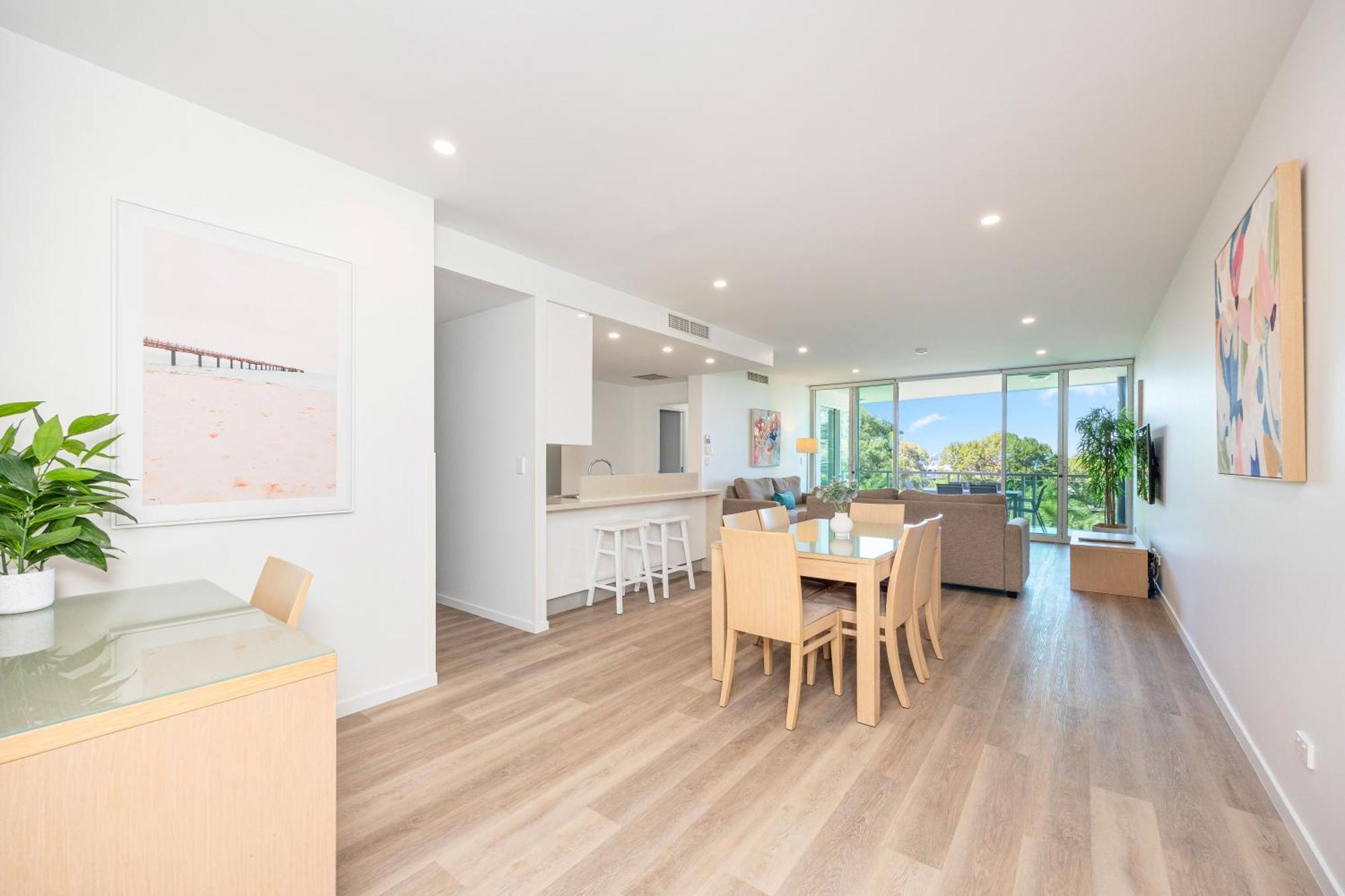 Premium Two-Bedroom Apartment Ocean View