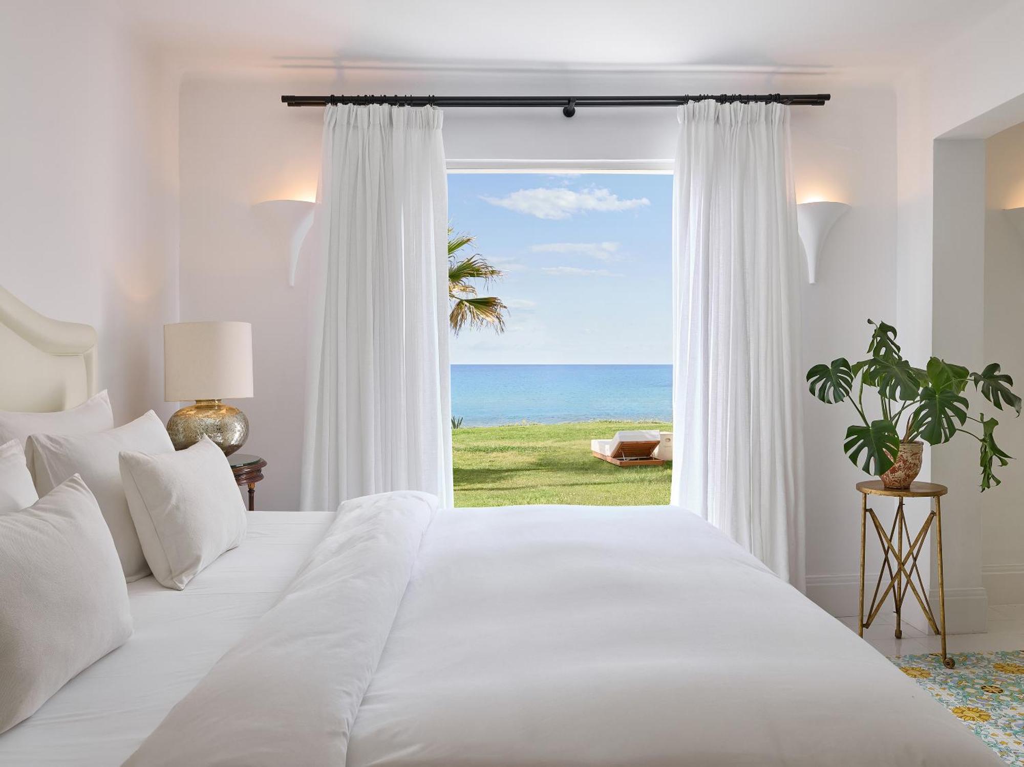 2-Bedroom Beach Villa Seafront,1765896368:JPEG