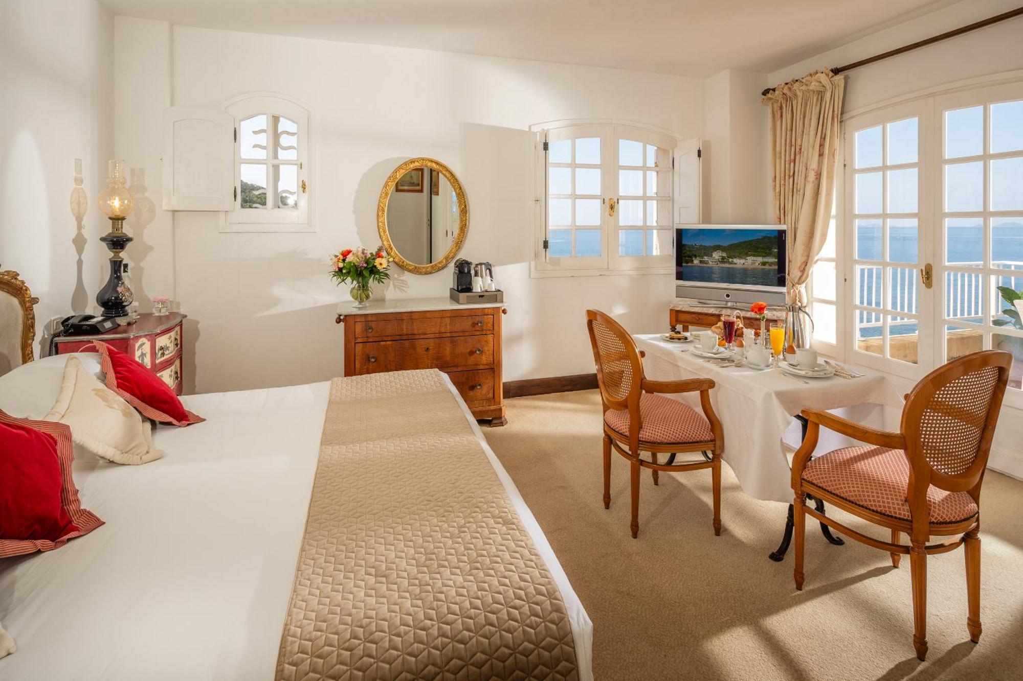 Standard Double or Twin Room Terrace Sea View