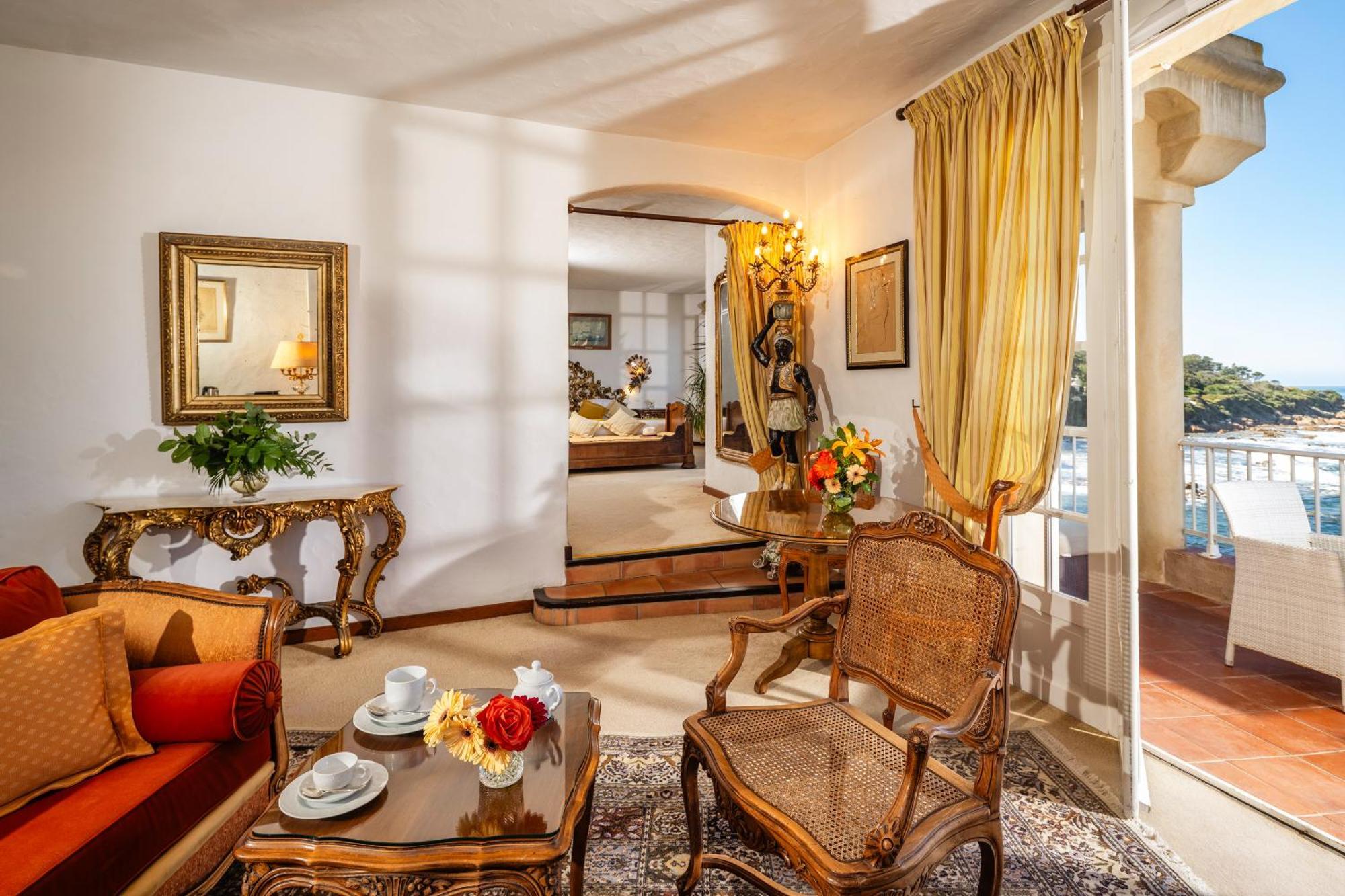 Deluxe Suite Sea View