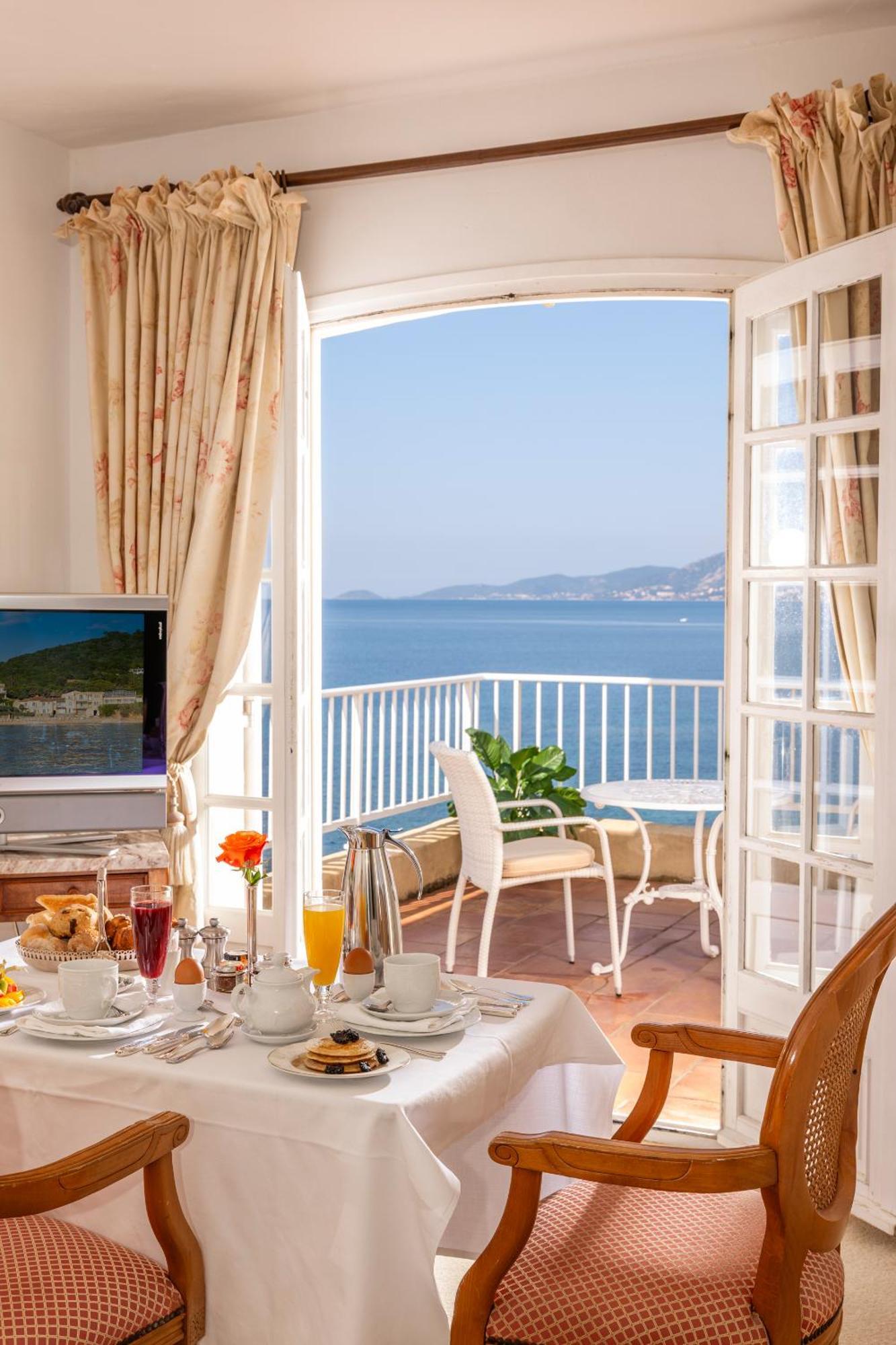 Standard Double or Twin Room Terrace Sea View
