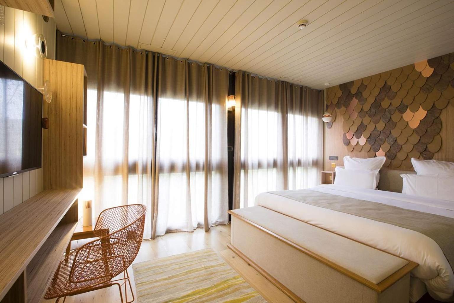 Suite mit Flussblick