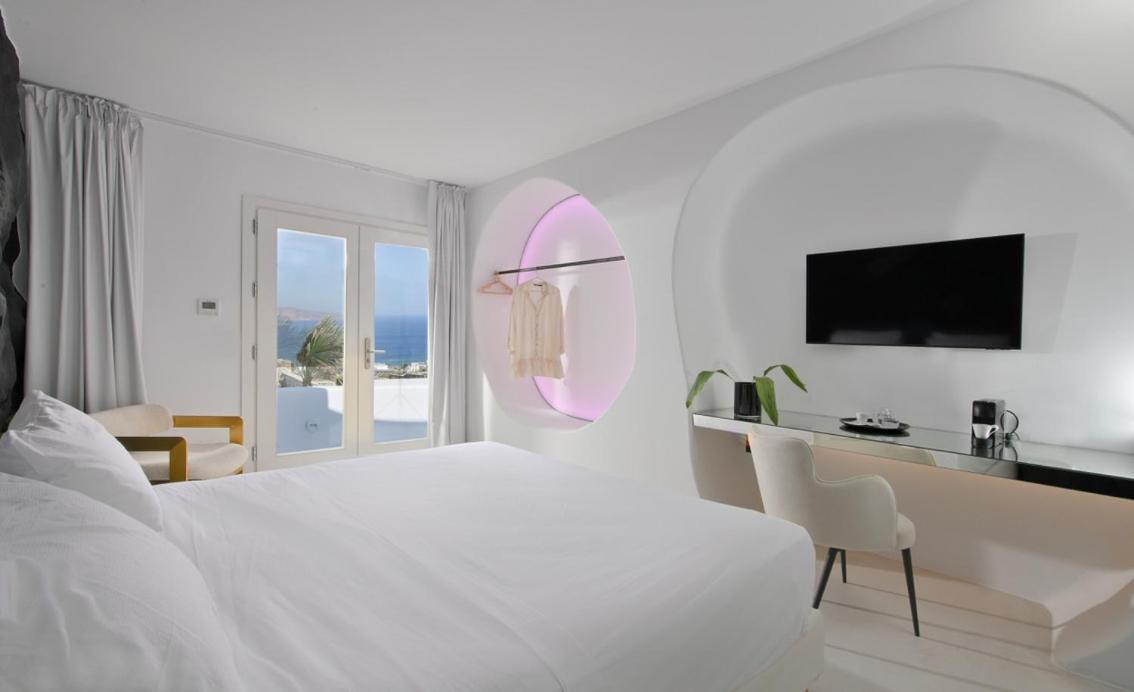 Honeymoon Suite with Sea View