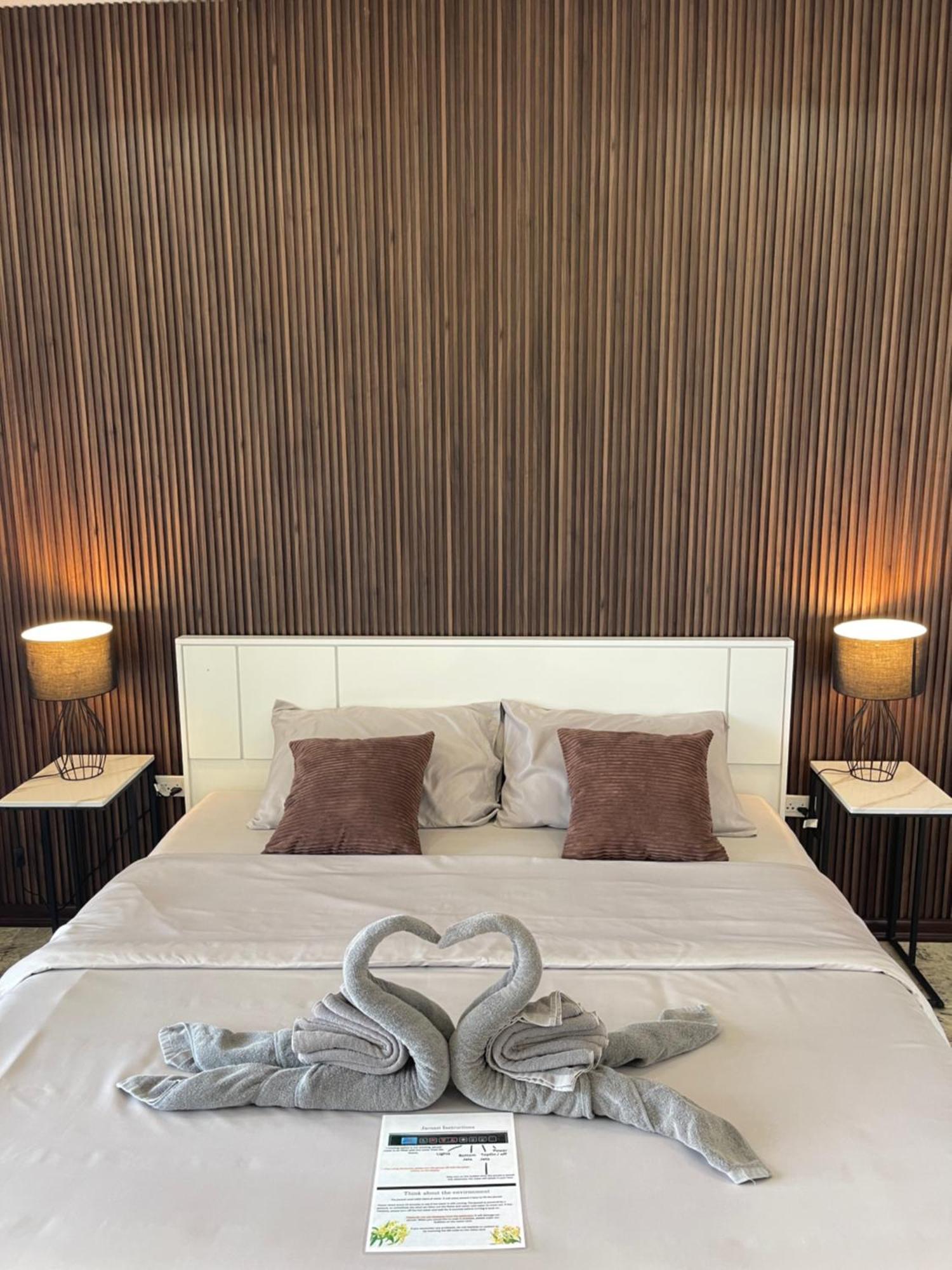 King Room Spa Bath