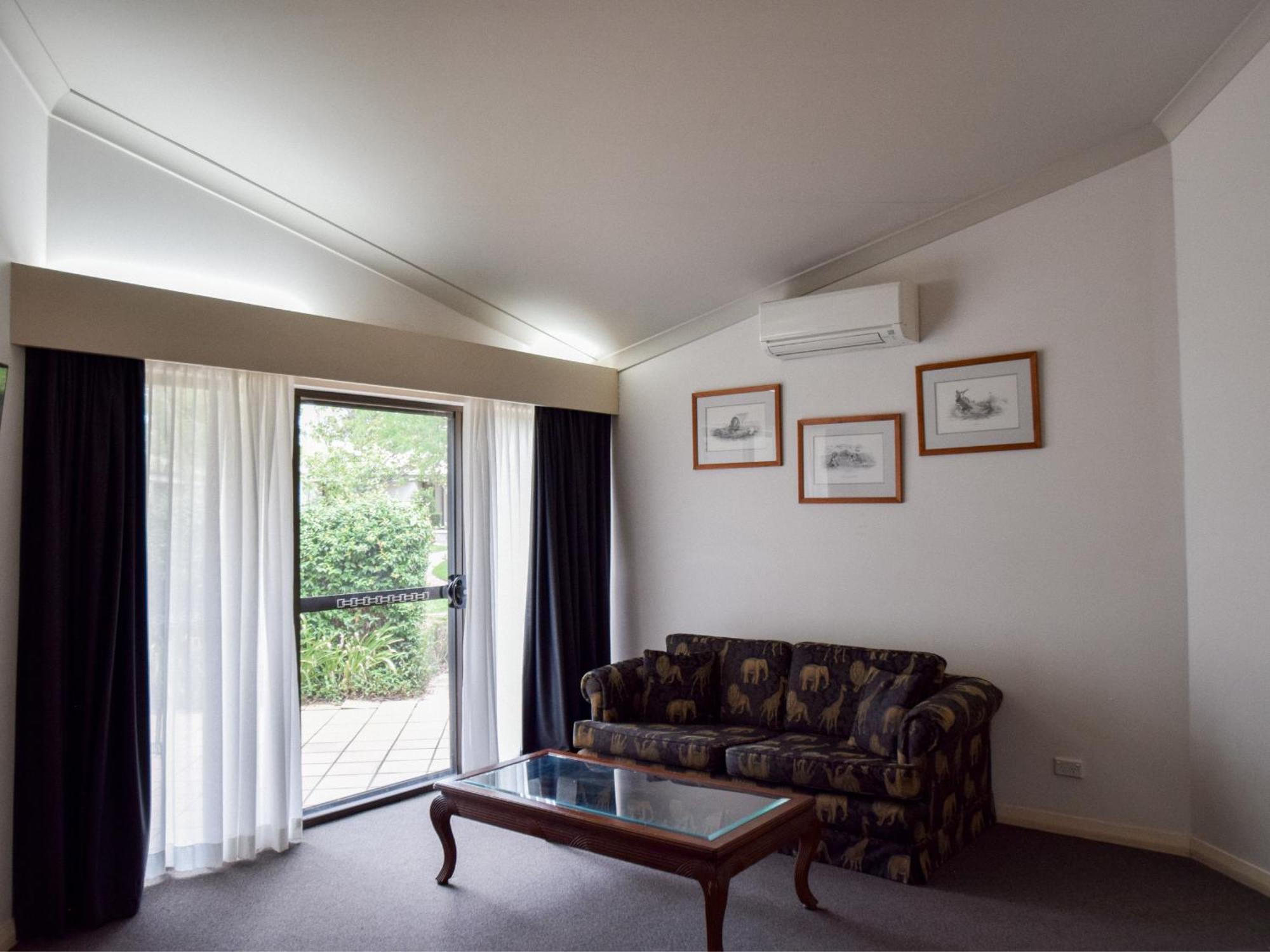 Privilege King Room and Sofa