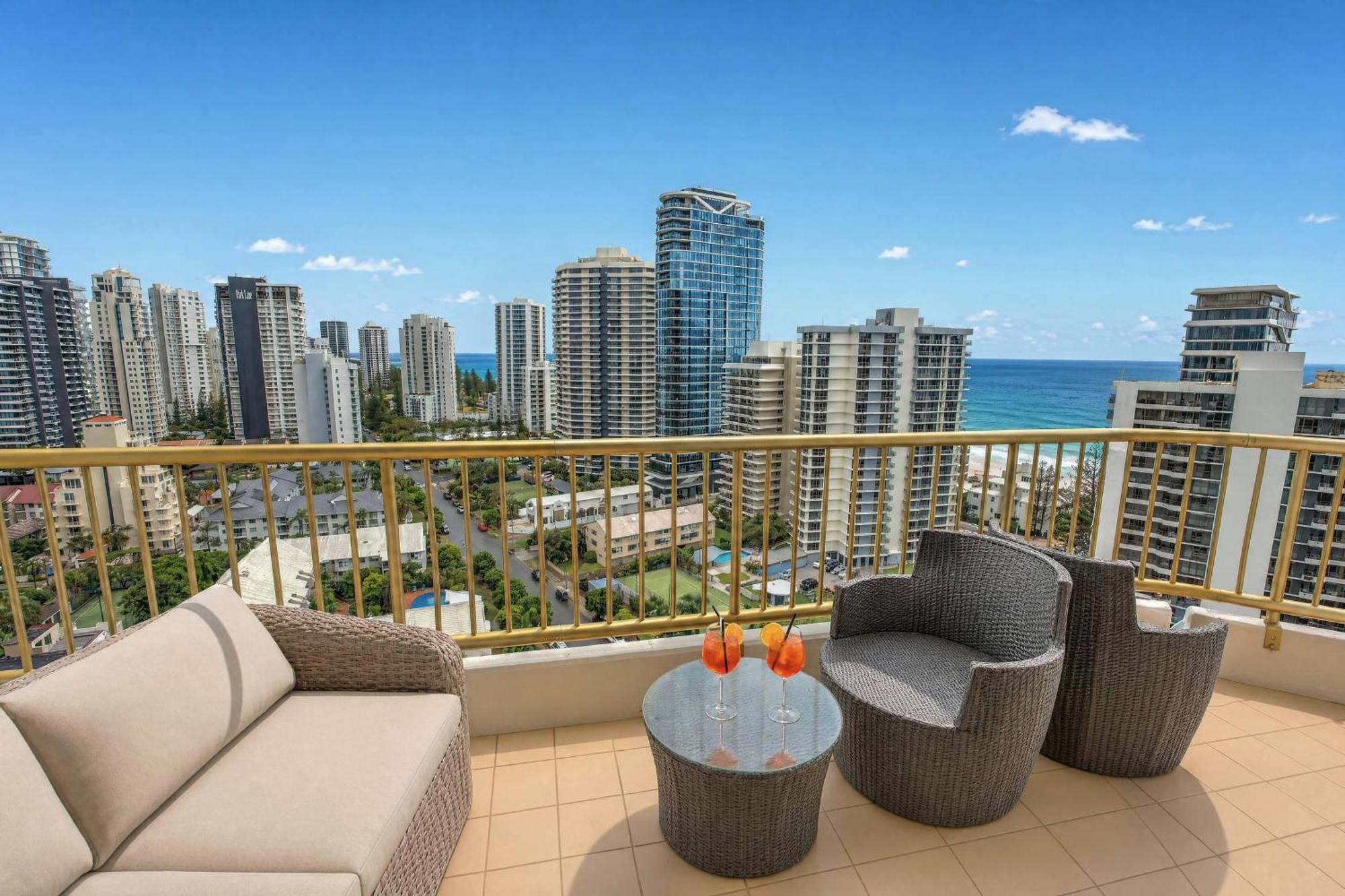Two-Bedroom Apartment Balcony Sea View