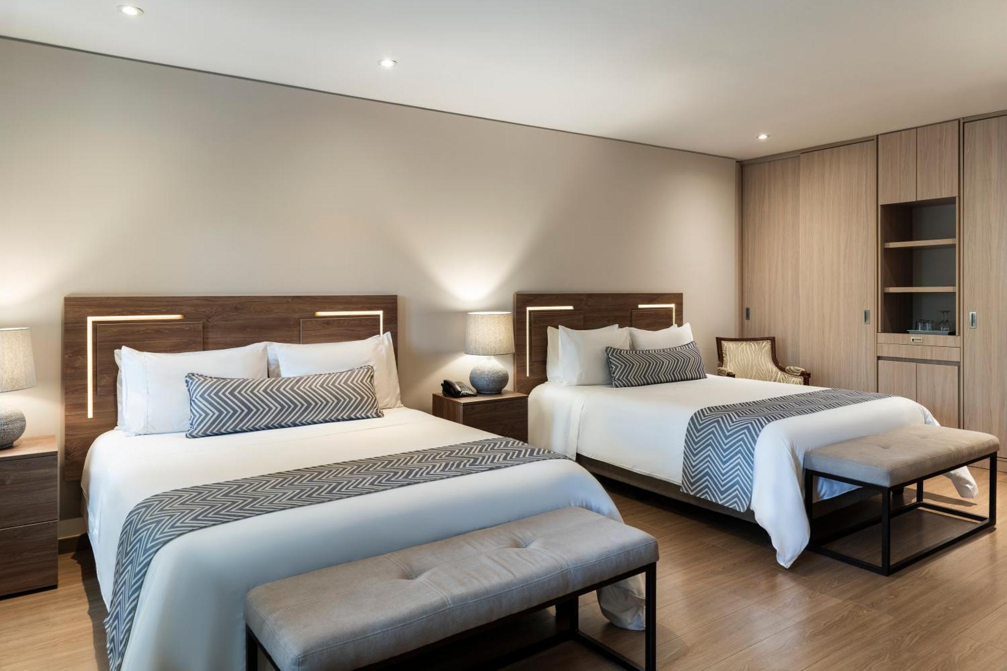 Standard Twin Room