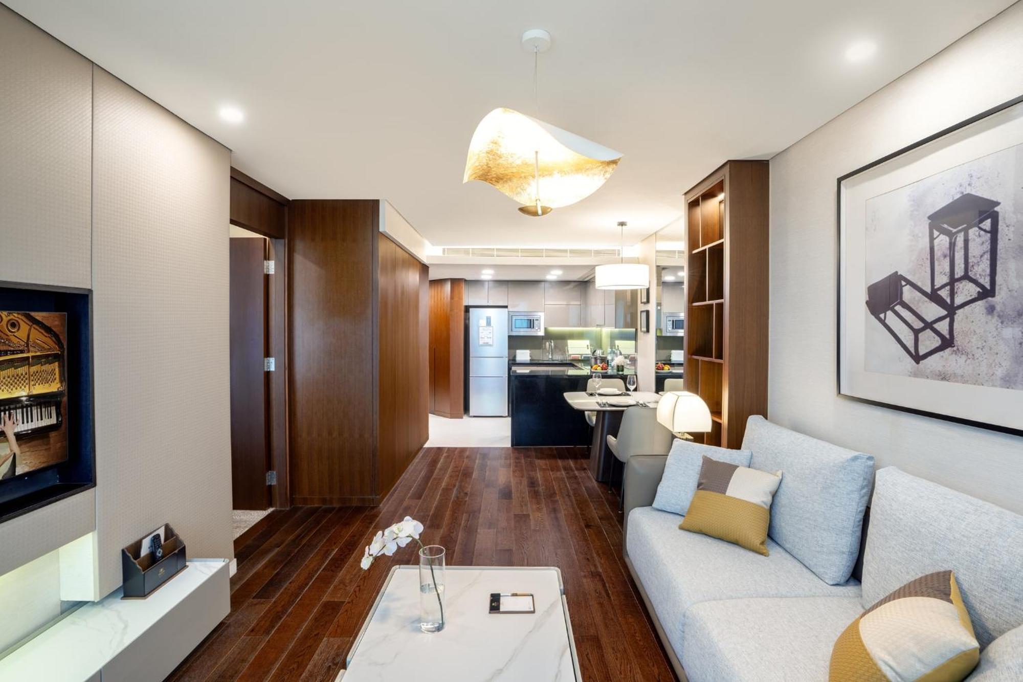 1 Bedroom Premier View