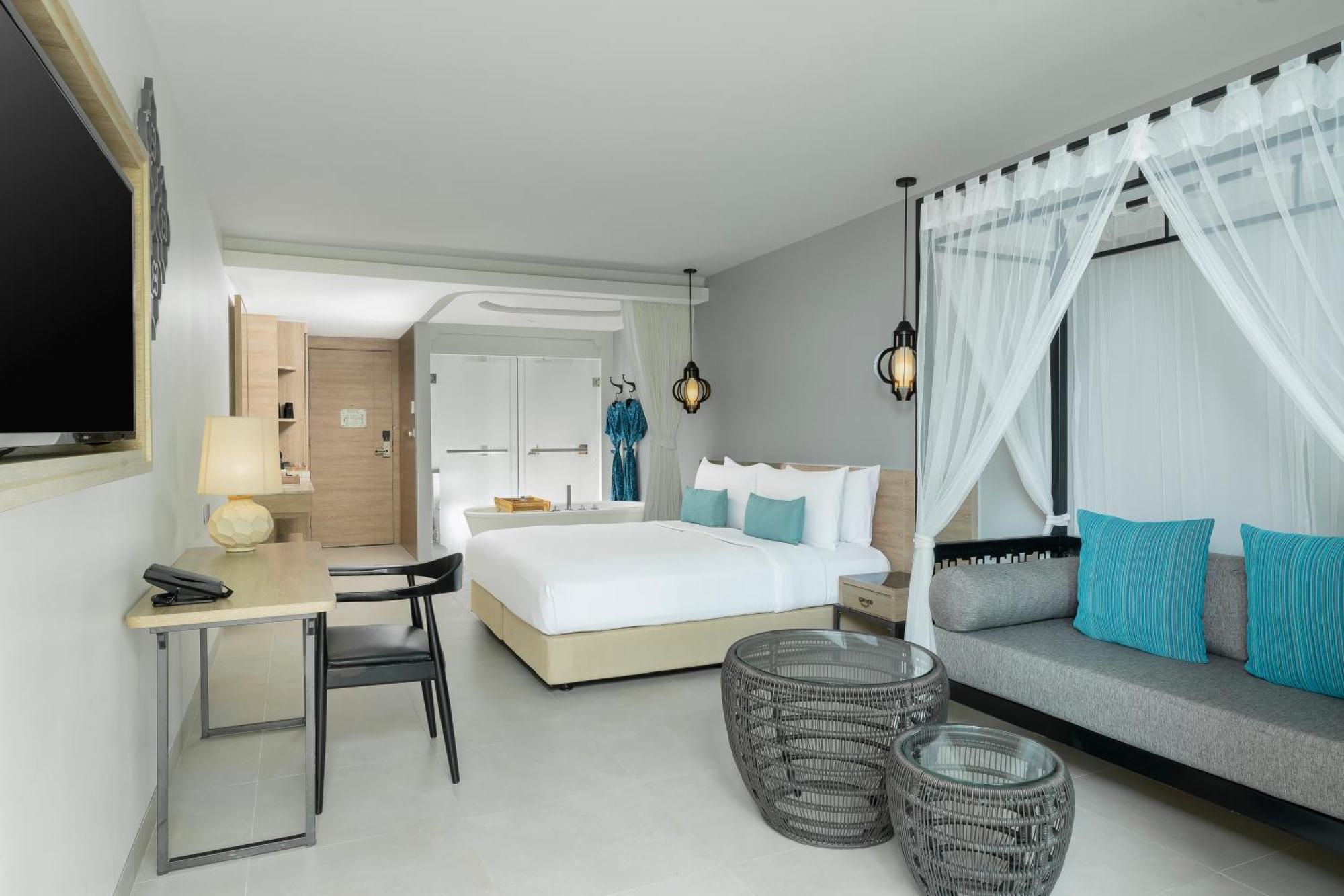Grand Deluxe Double Room