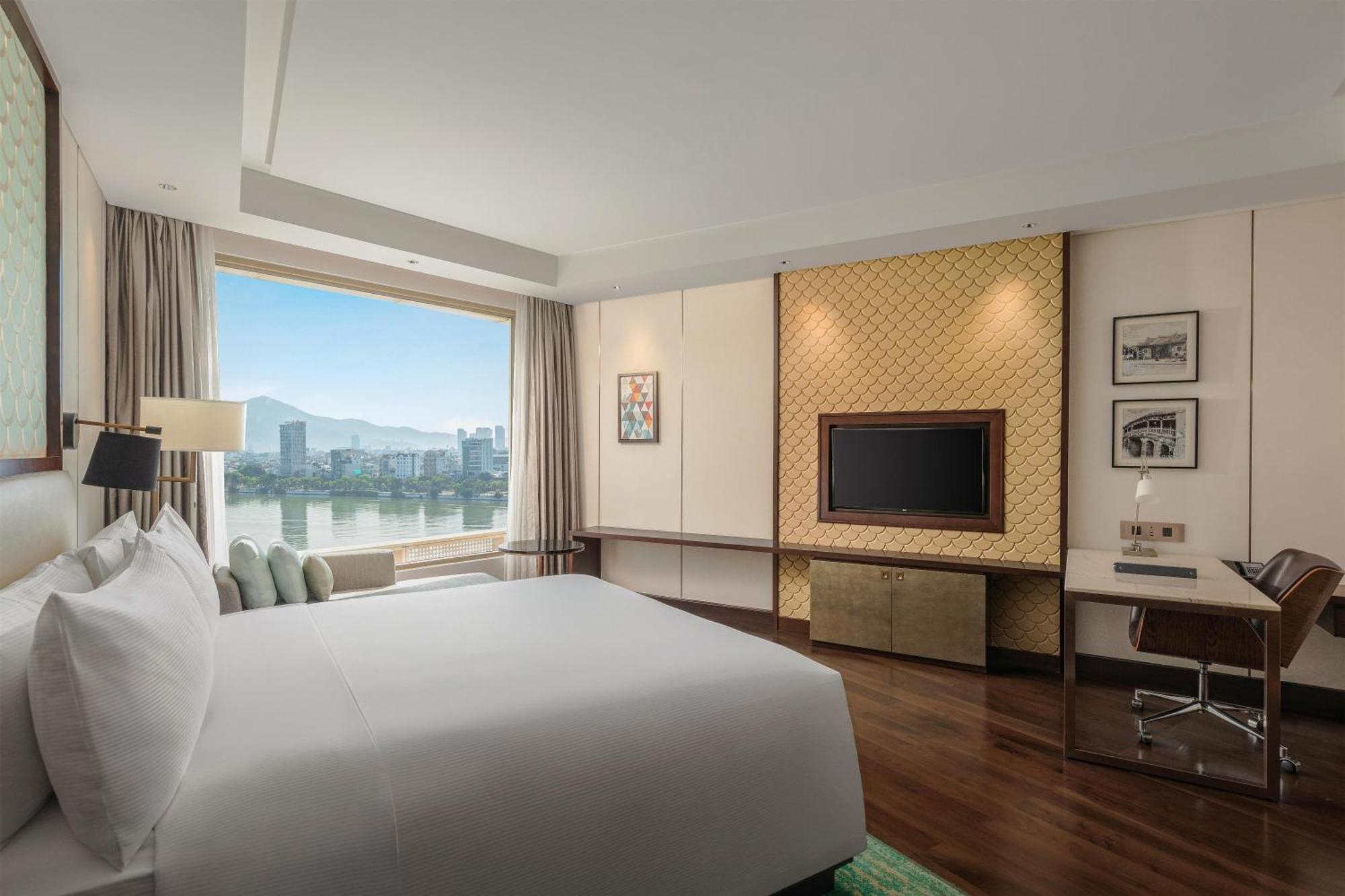 King Room River View