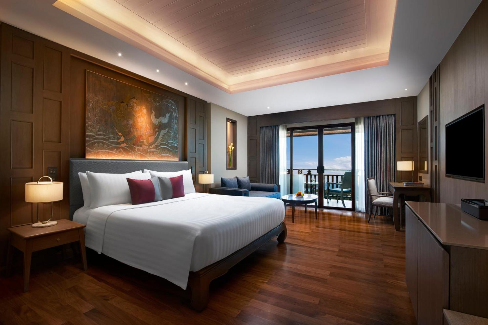 Deluxe King Room