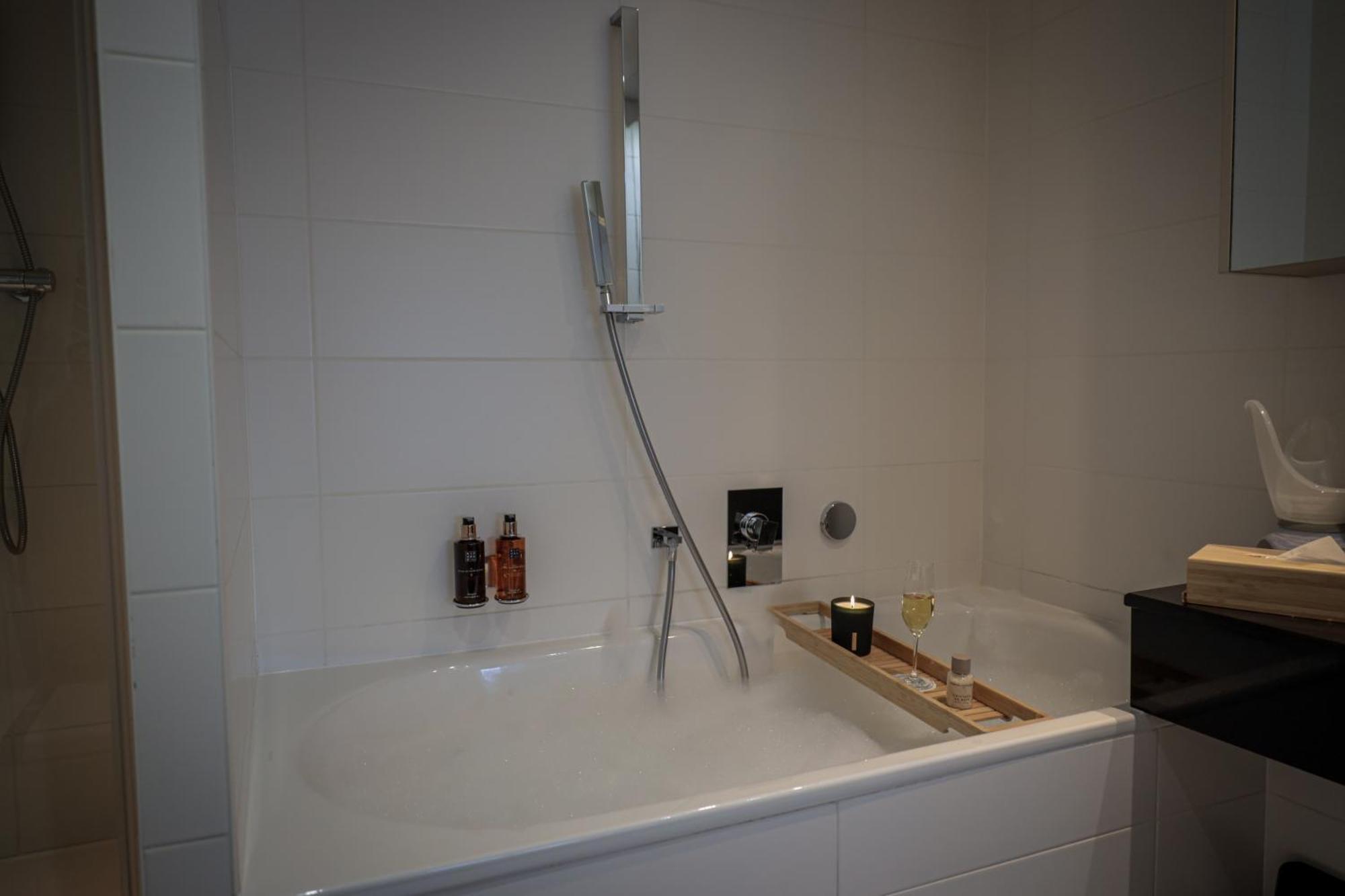 Superior One-Bedroom Apartment Air-conditioned 50 sqm