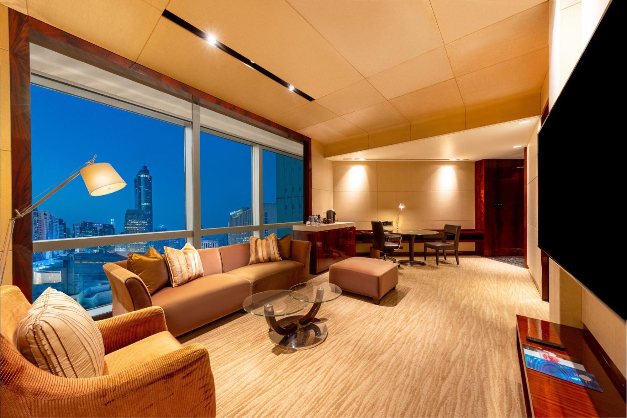 Grand Suite,1770520711:JPEG
