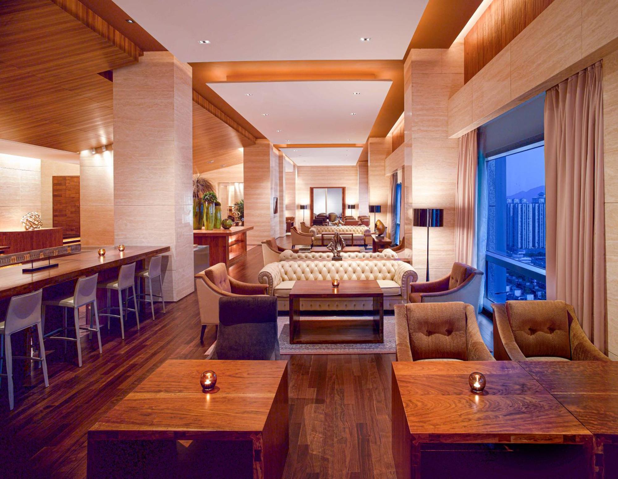 King Room Club Access