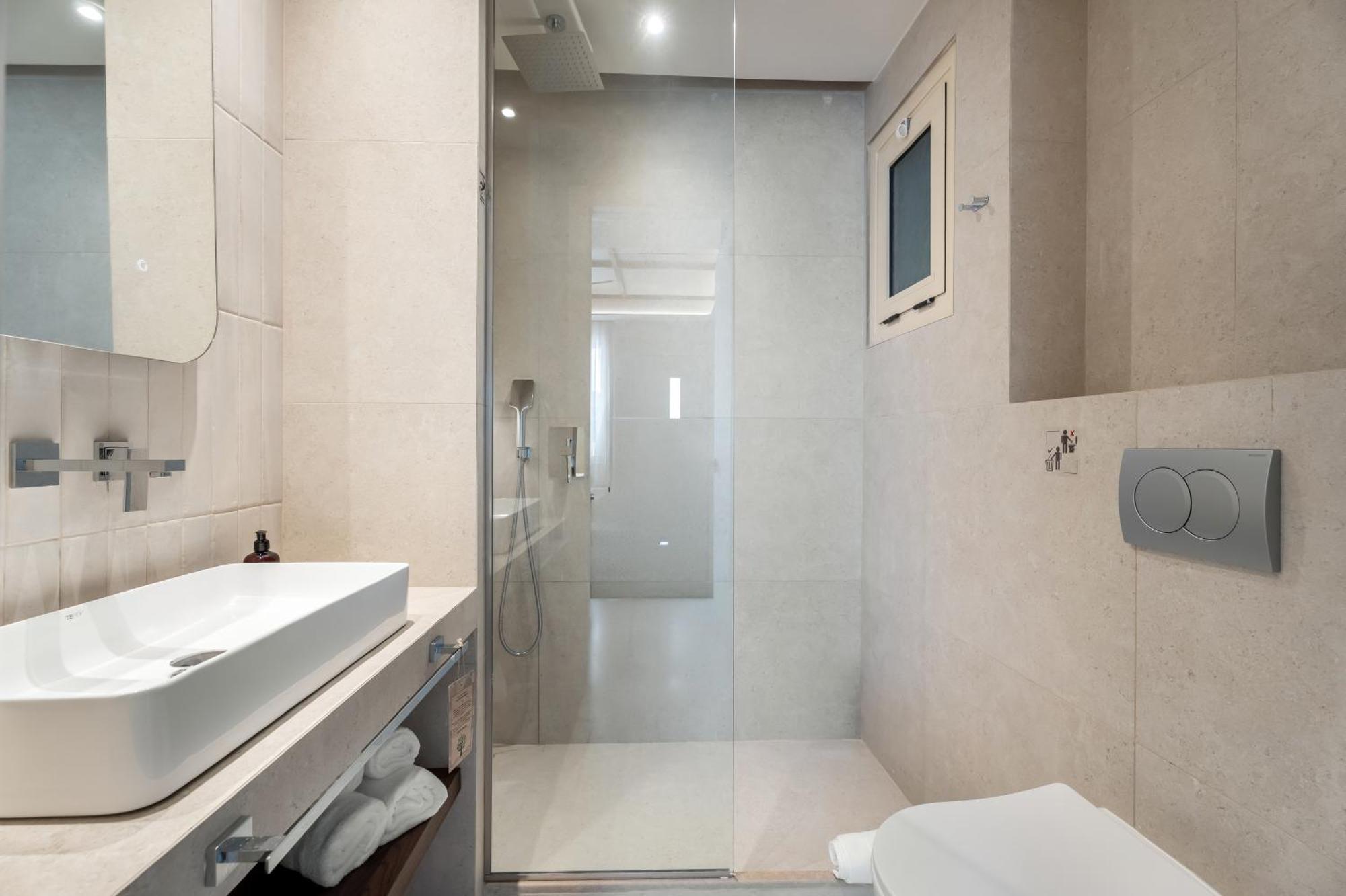 Suite Private Pool,1770552264:JPEG