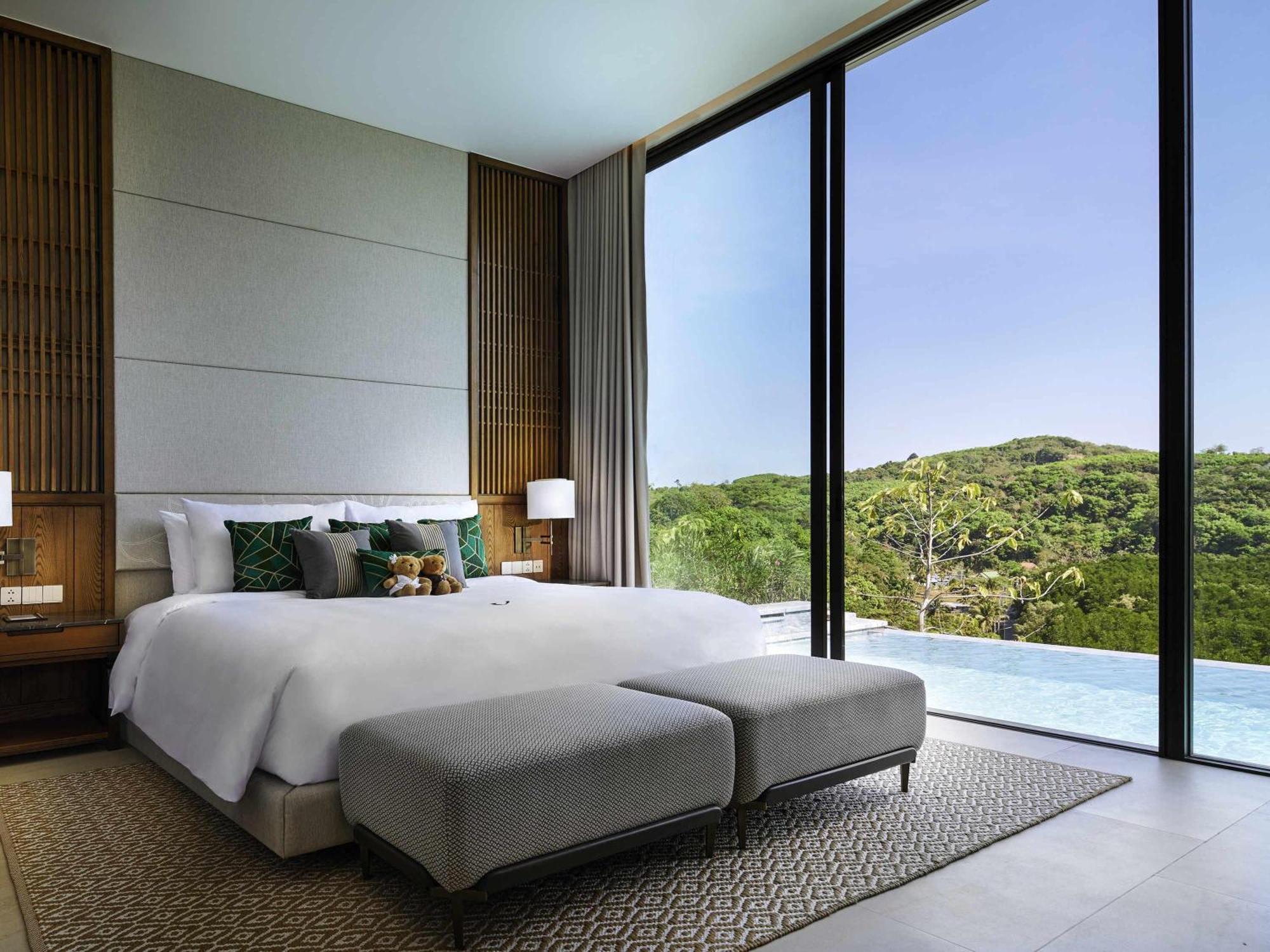One-Bedroom Villa Hill View
