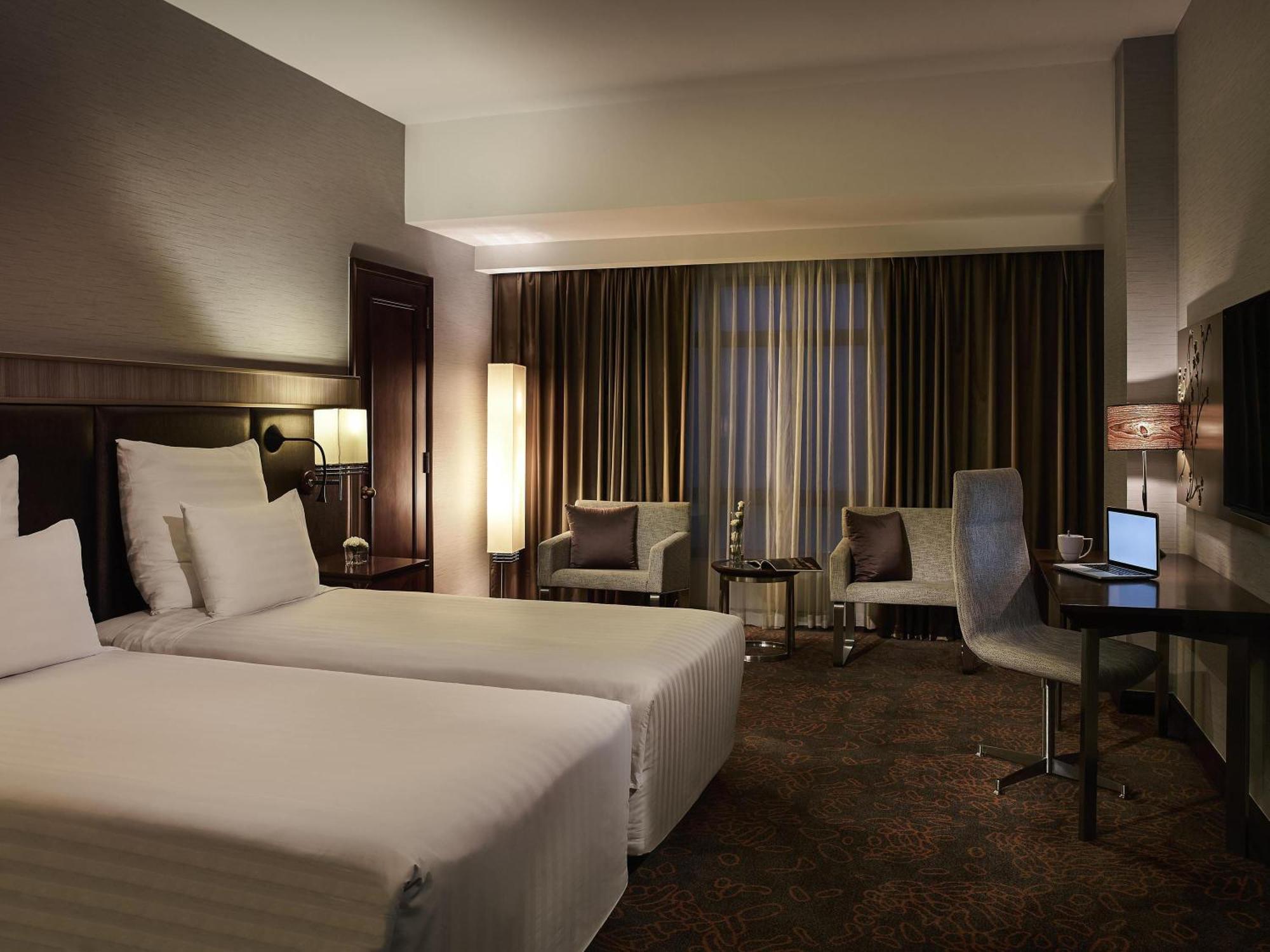 Deluxe Executive Twin Room Lounge Access