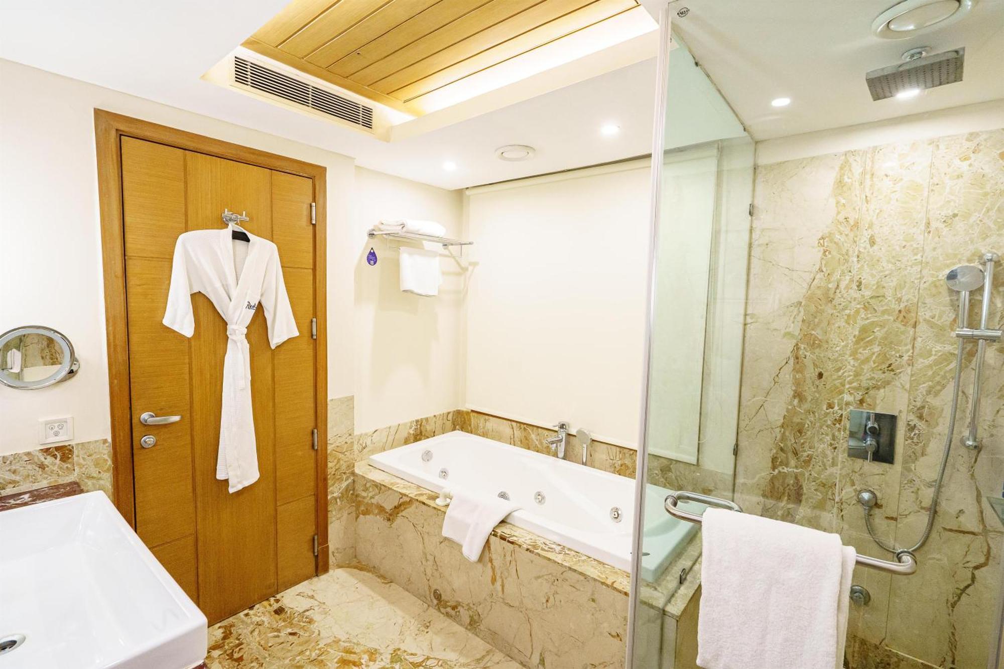 One-Bedroom Suite on Food & Soft Beverage Hotel Credit of INR 1000 on Food Soft Beverages Restaurants only Buy 1 1 on IMFL drinks from 1800 to 2000 Hrs Ethyl Bar