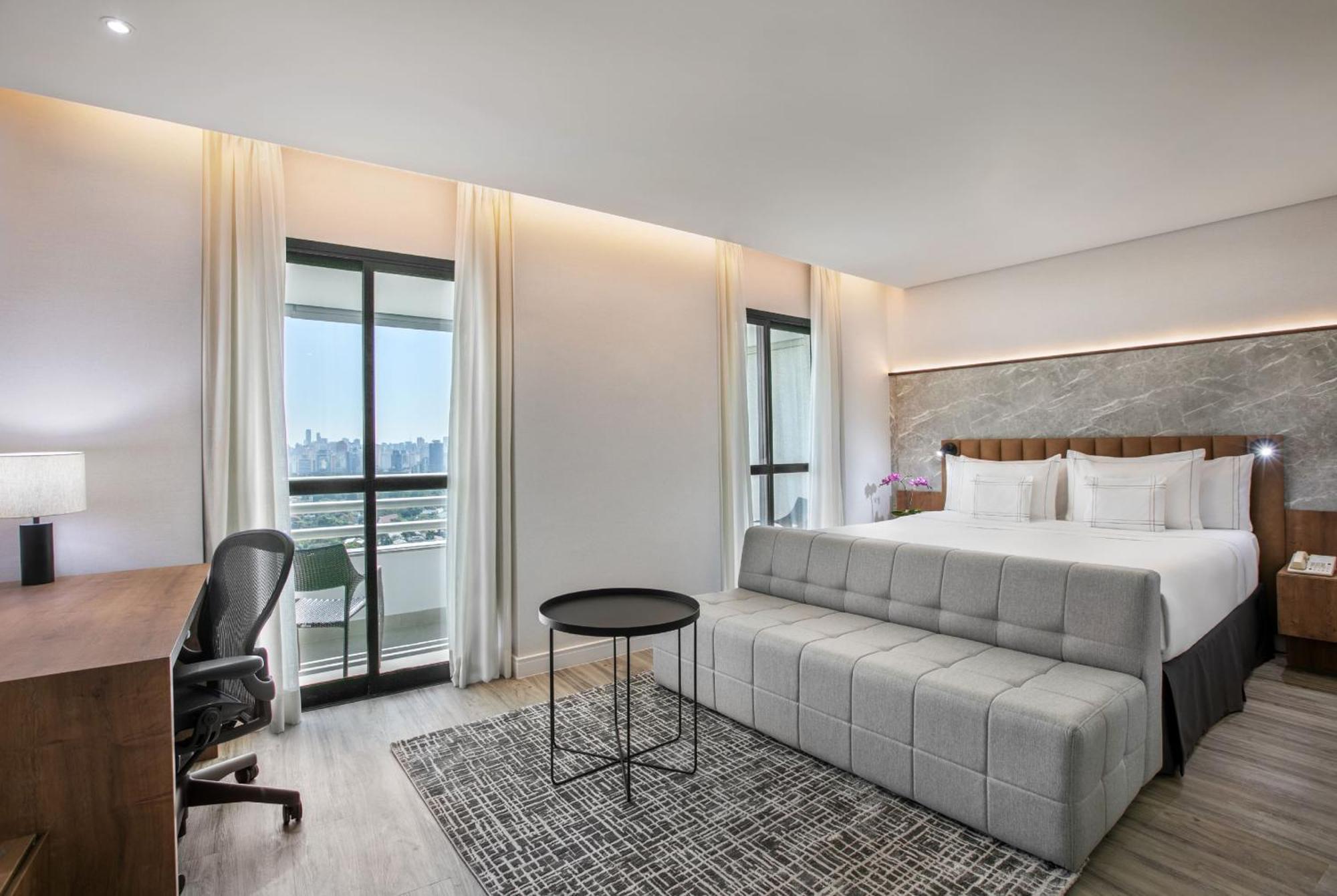 Quarto Grand Premium The Level com Varanda