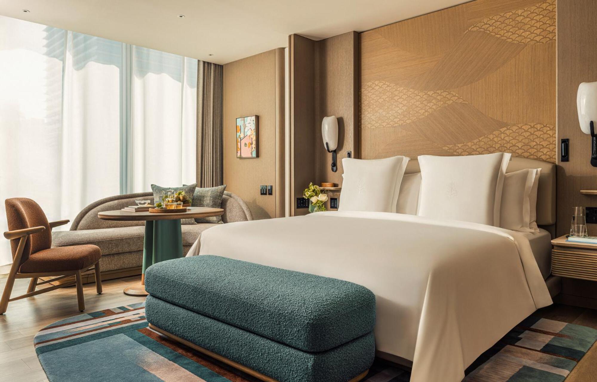 Marunouchi Room
