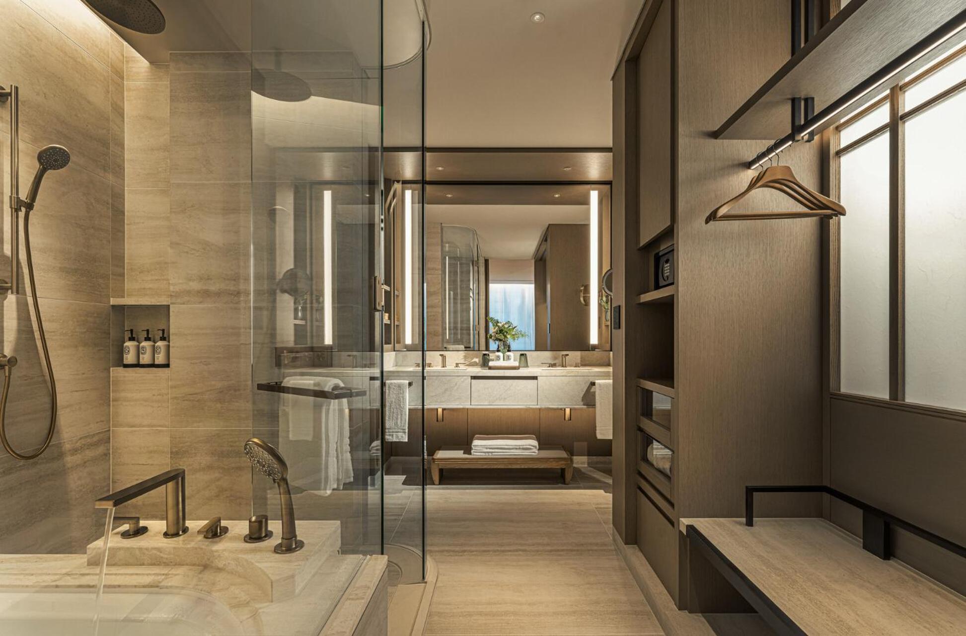 Marunouchi Room