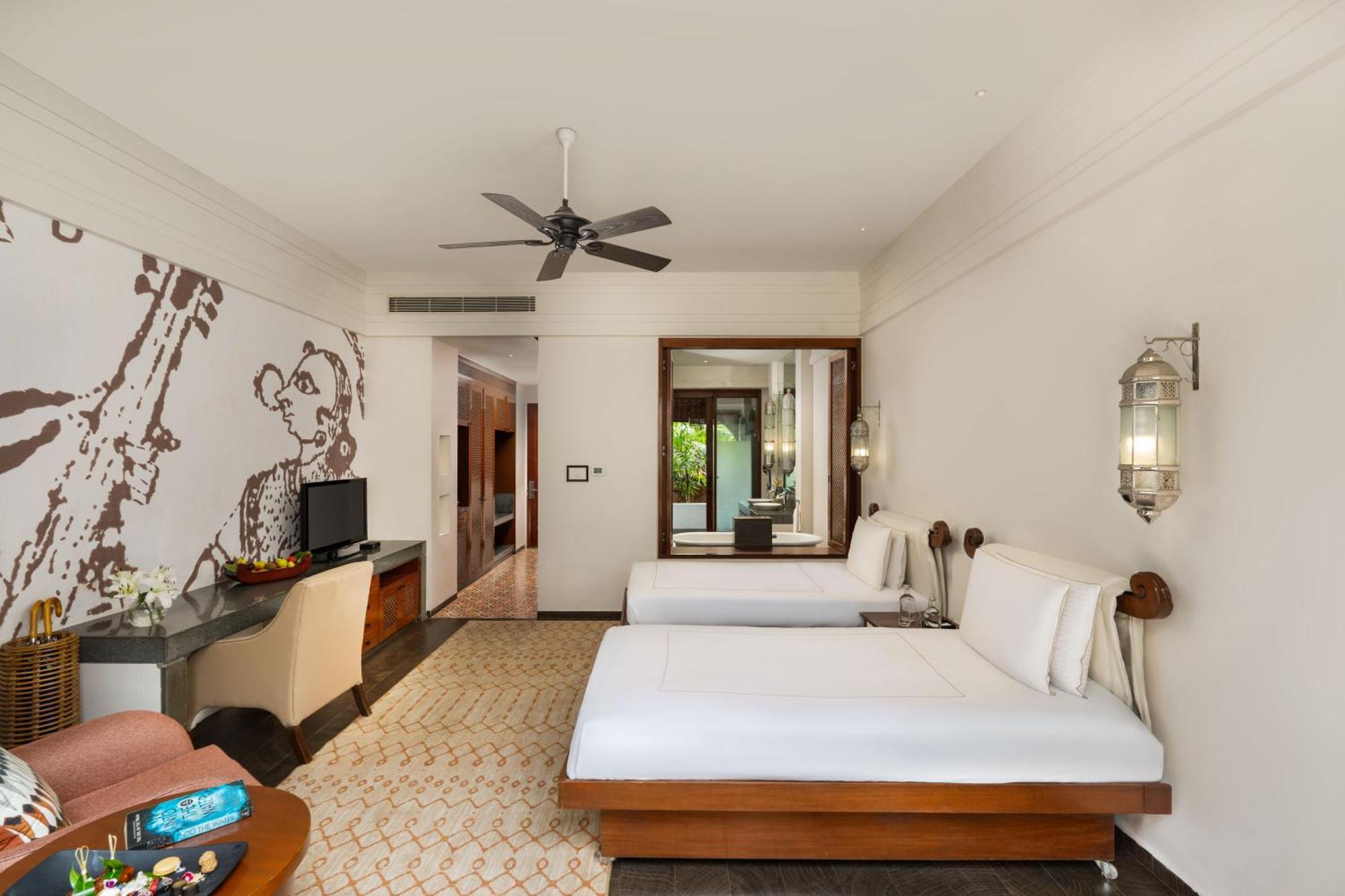 Superior Twin Room Private Sit Out