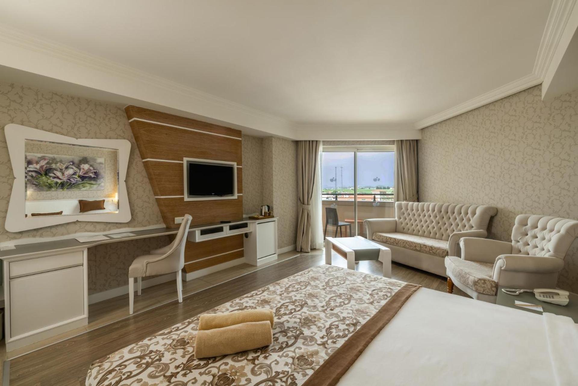 Family Room,1771576267:JPEG