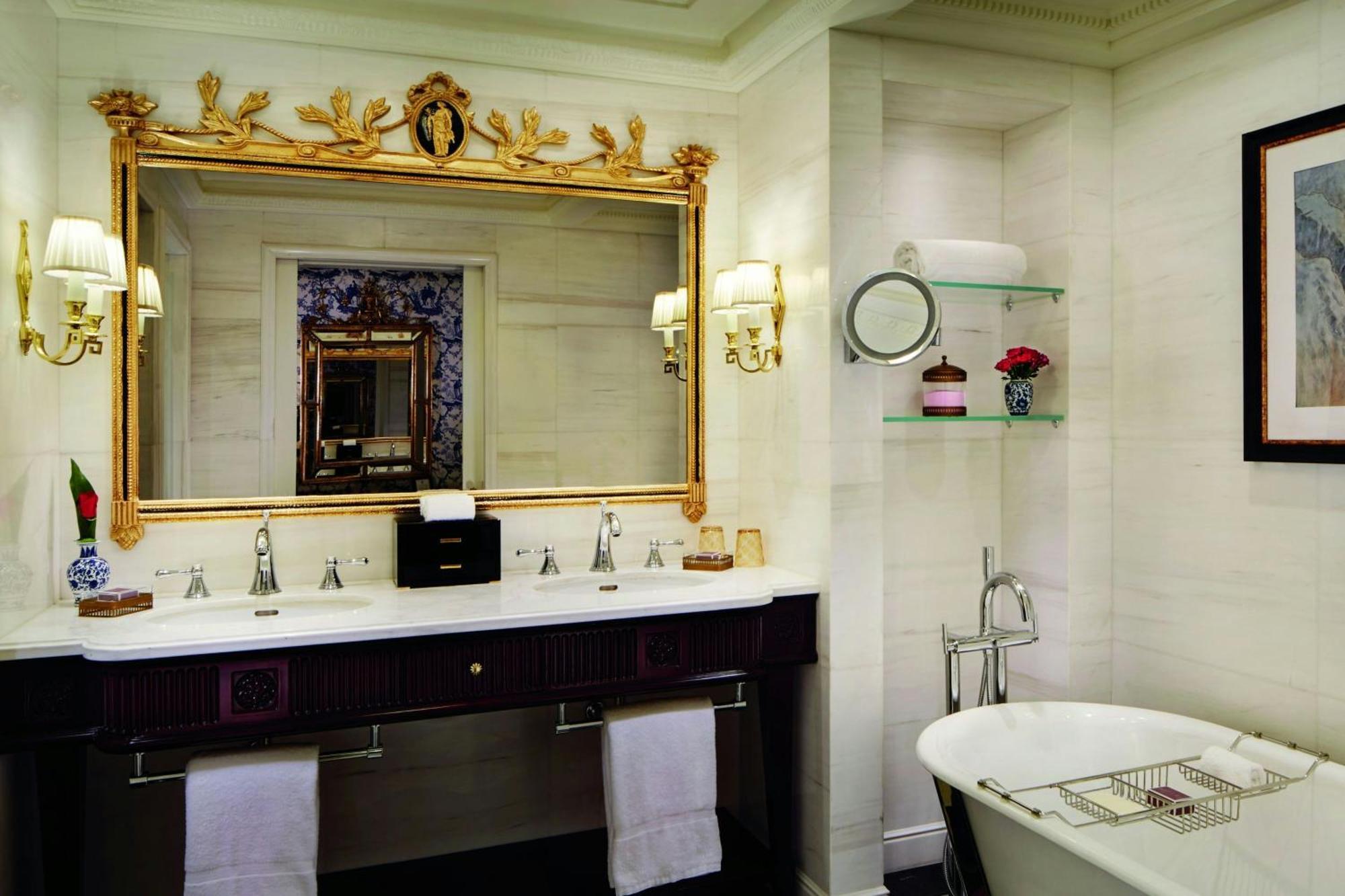 Premier Room