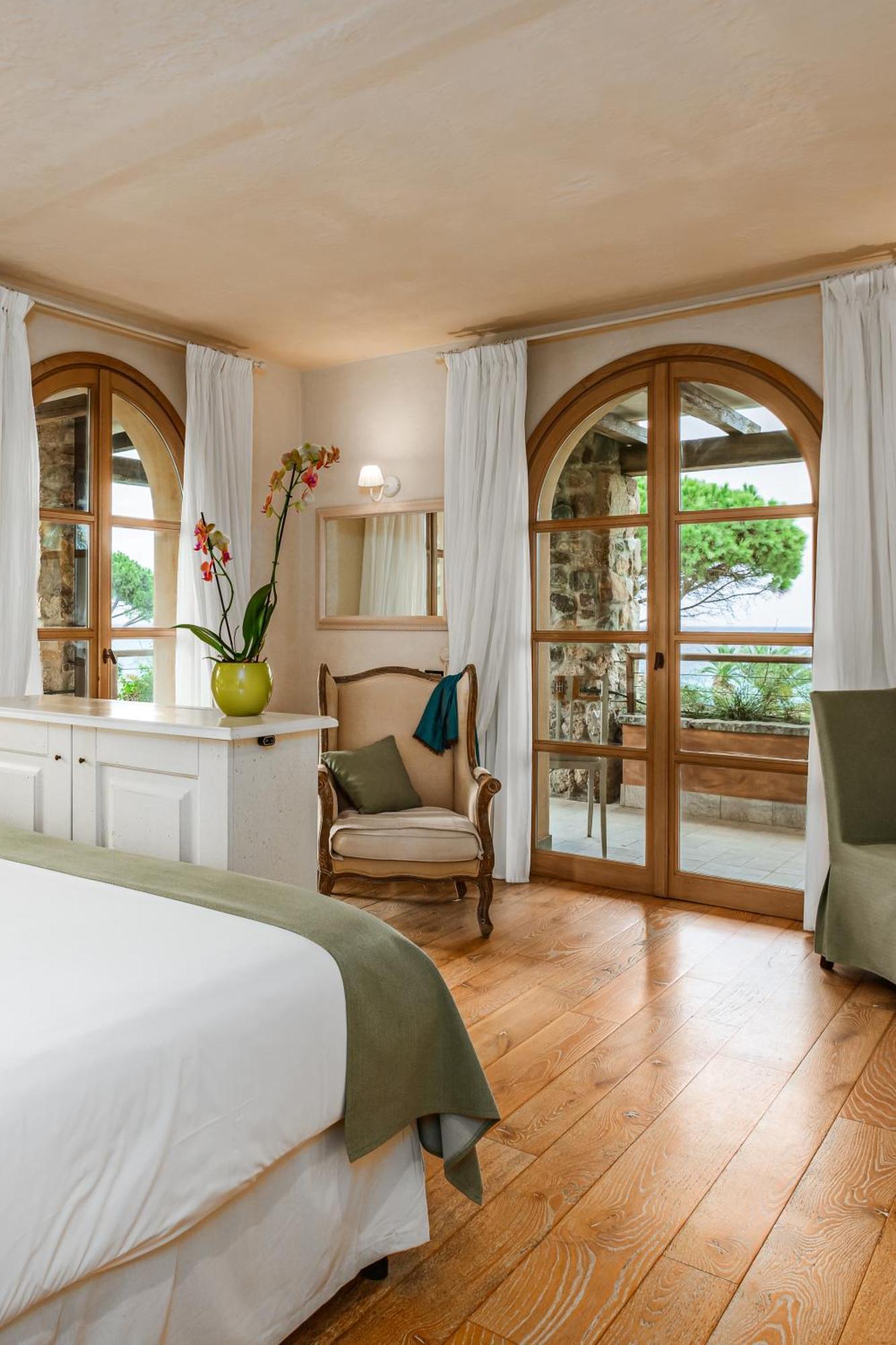 Deluxe Double Room Sea Side