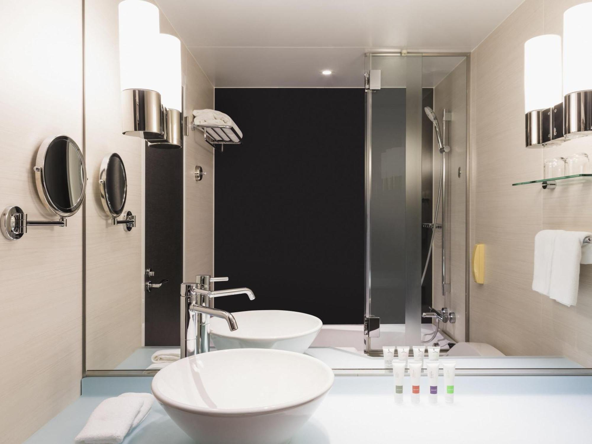 Swiss Advantage Twin Room