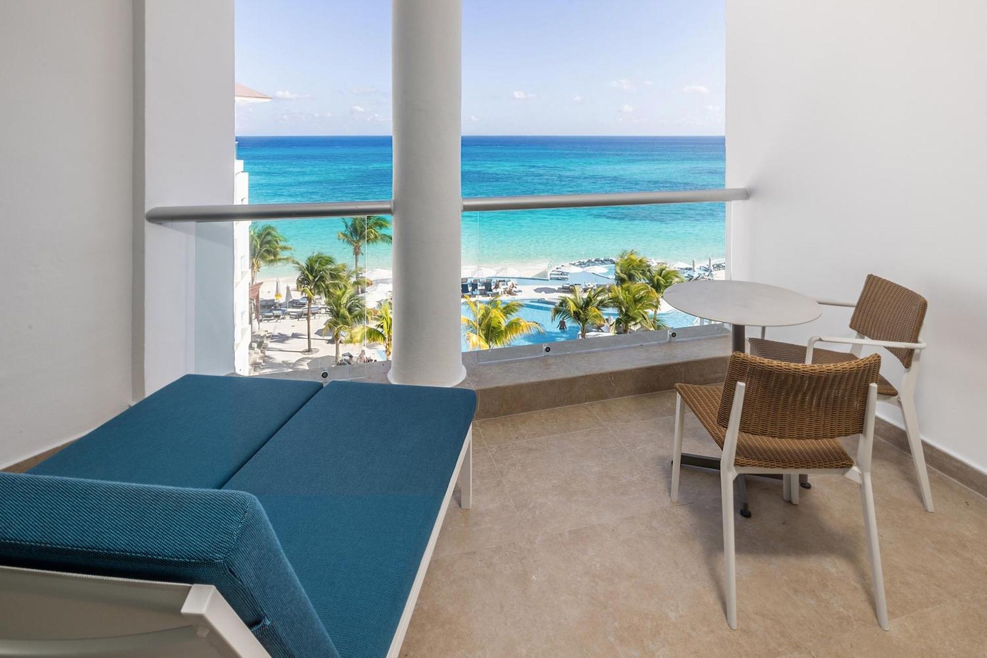 Two Bedroom Presidential Suite Ocean View Kids & Teens