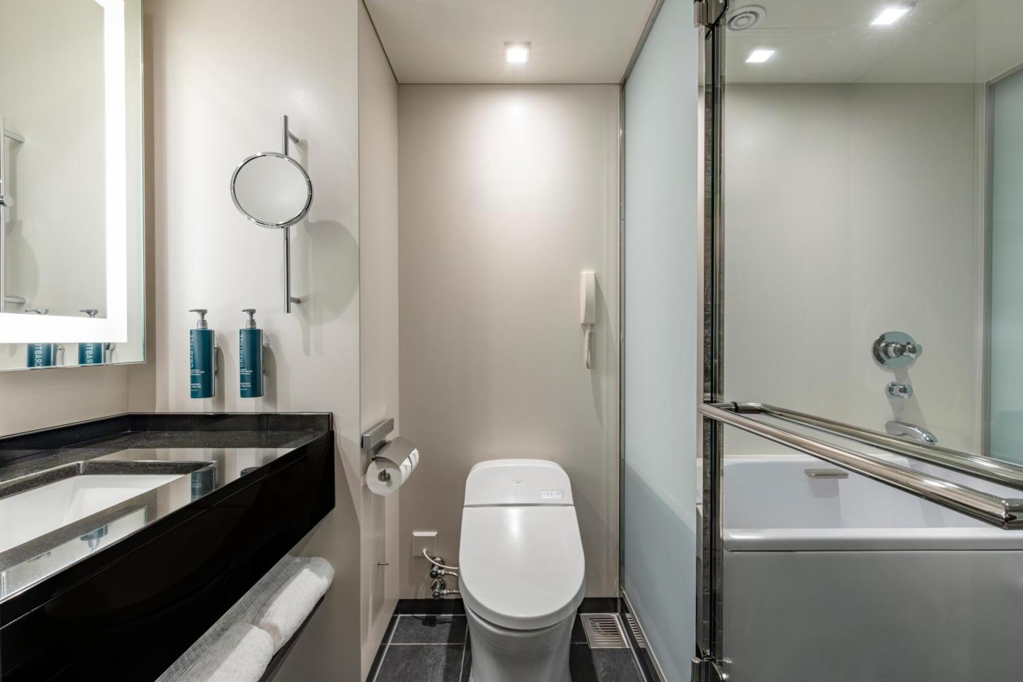 Premium Twin Room
