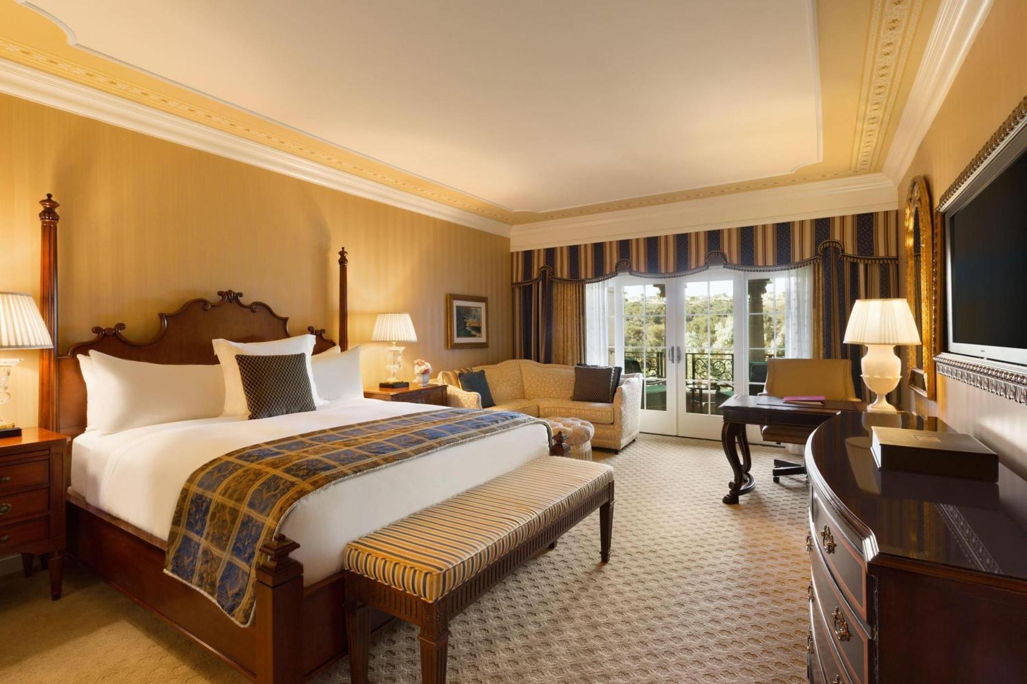 Deluxe King Veranda Balcony or Terrace Resort Views