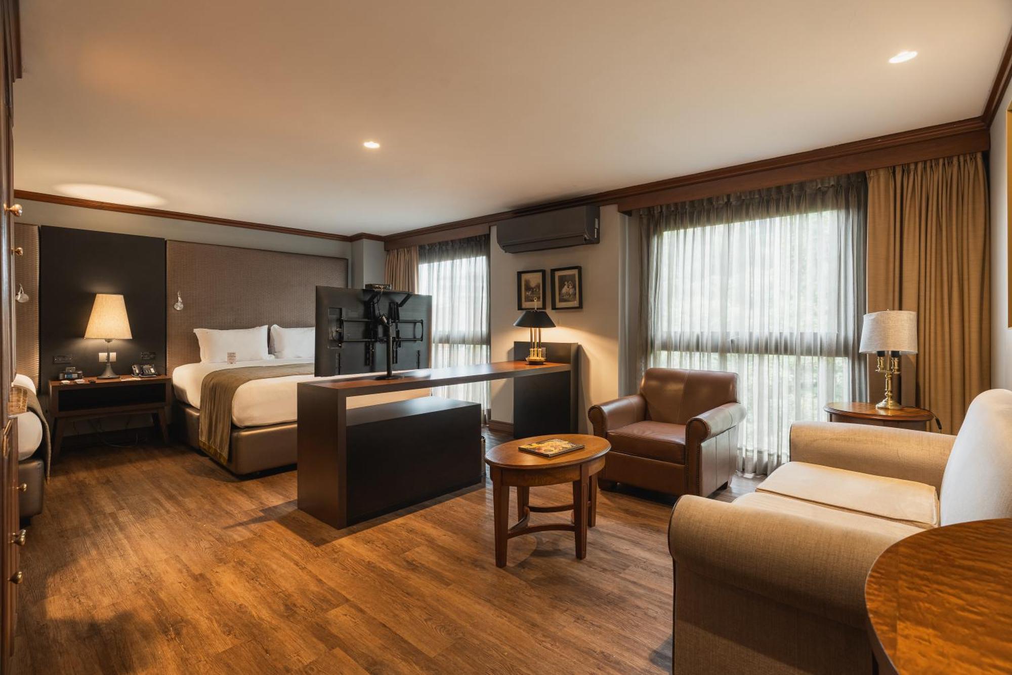 Junior Twin Room