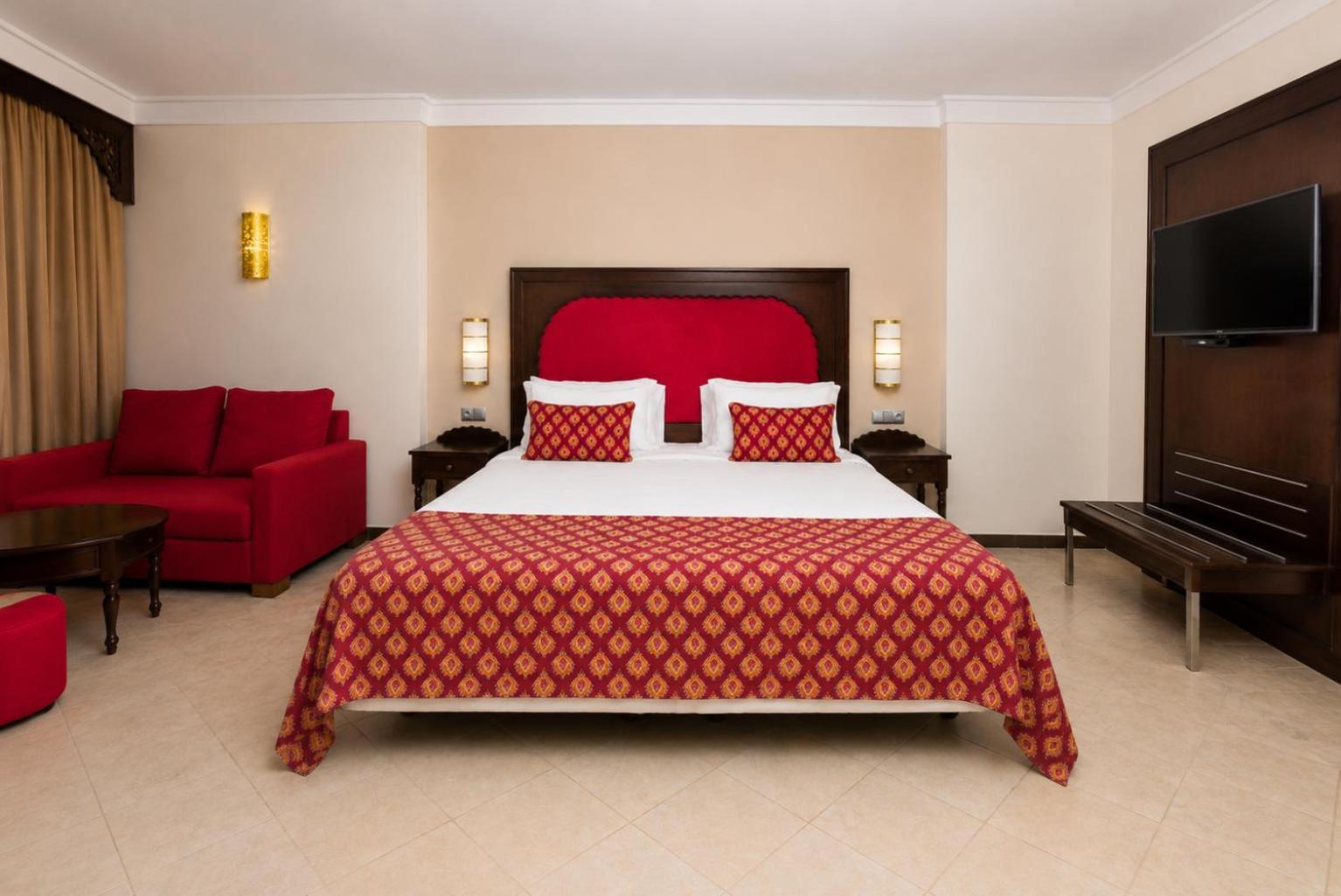 Double or Twin Room Garden View