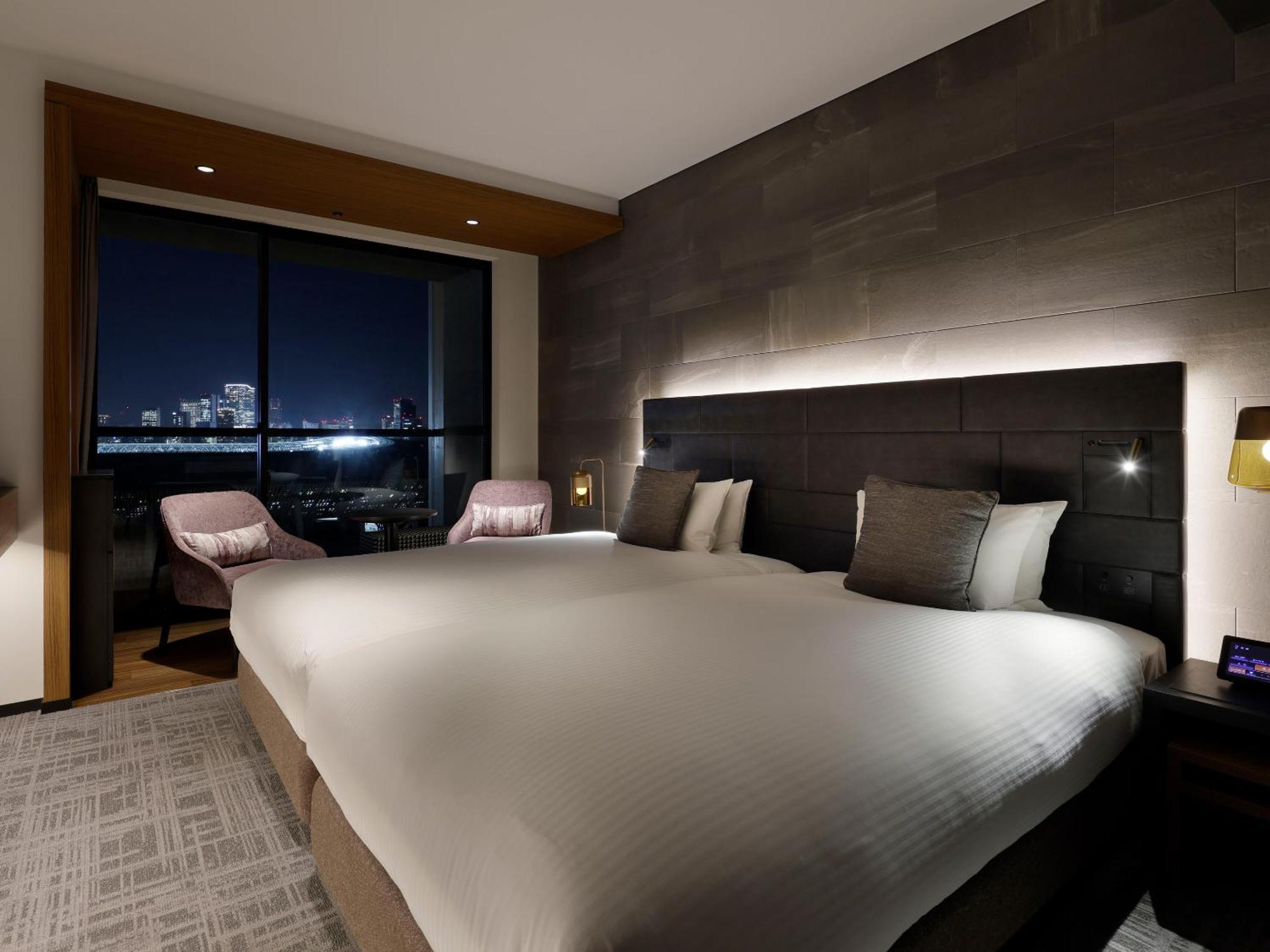 Standard Twin Room Balcony