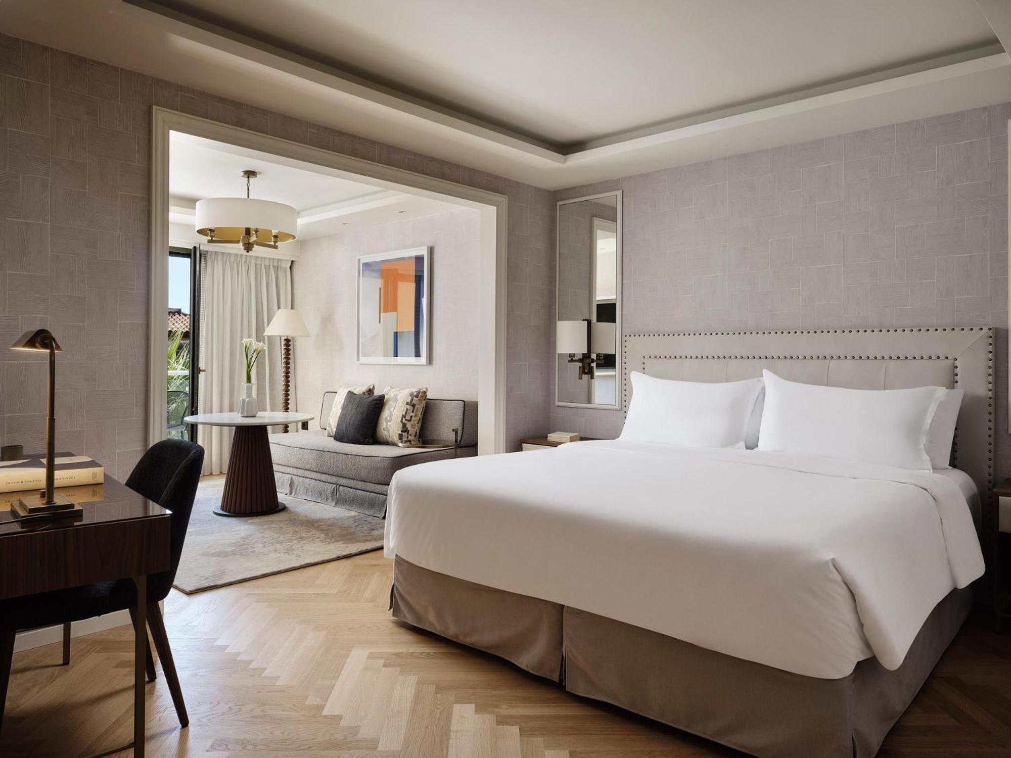 Junior Suite Acropolis View