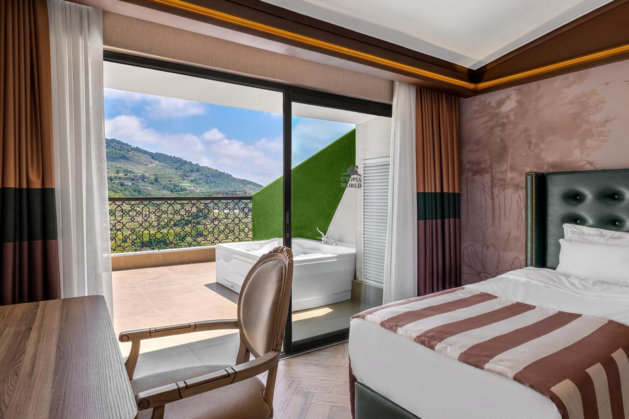 Main Building Standard Room Jacuzzi