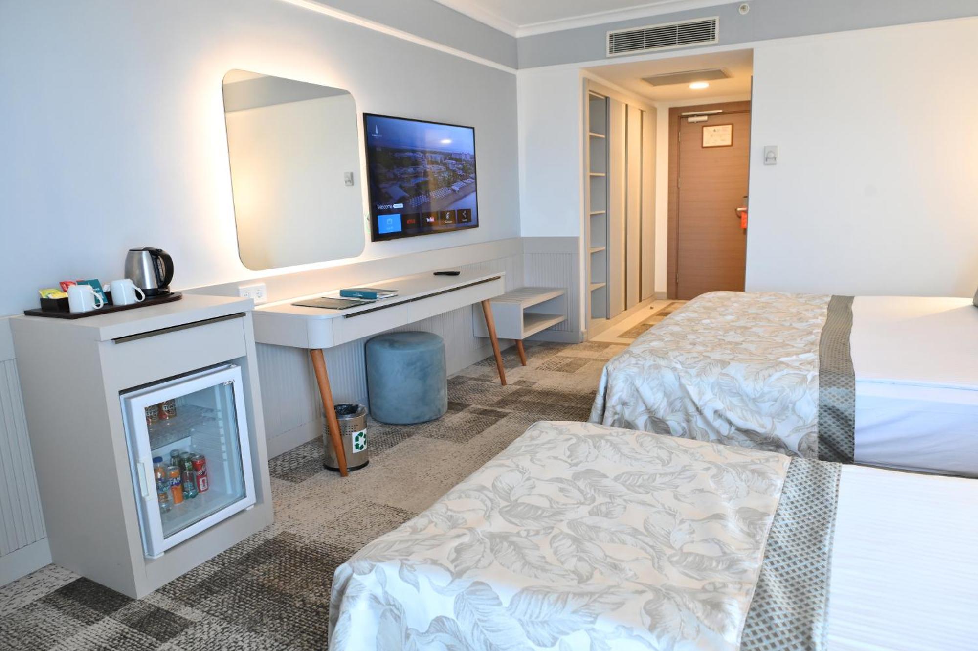 Double or Twin Room Garden View
