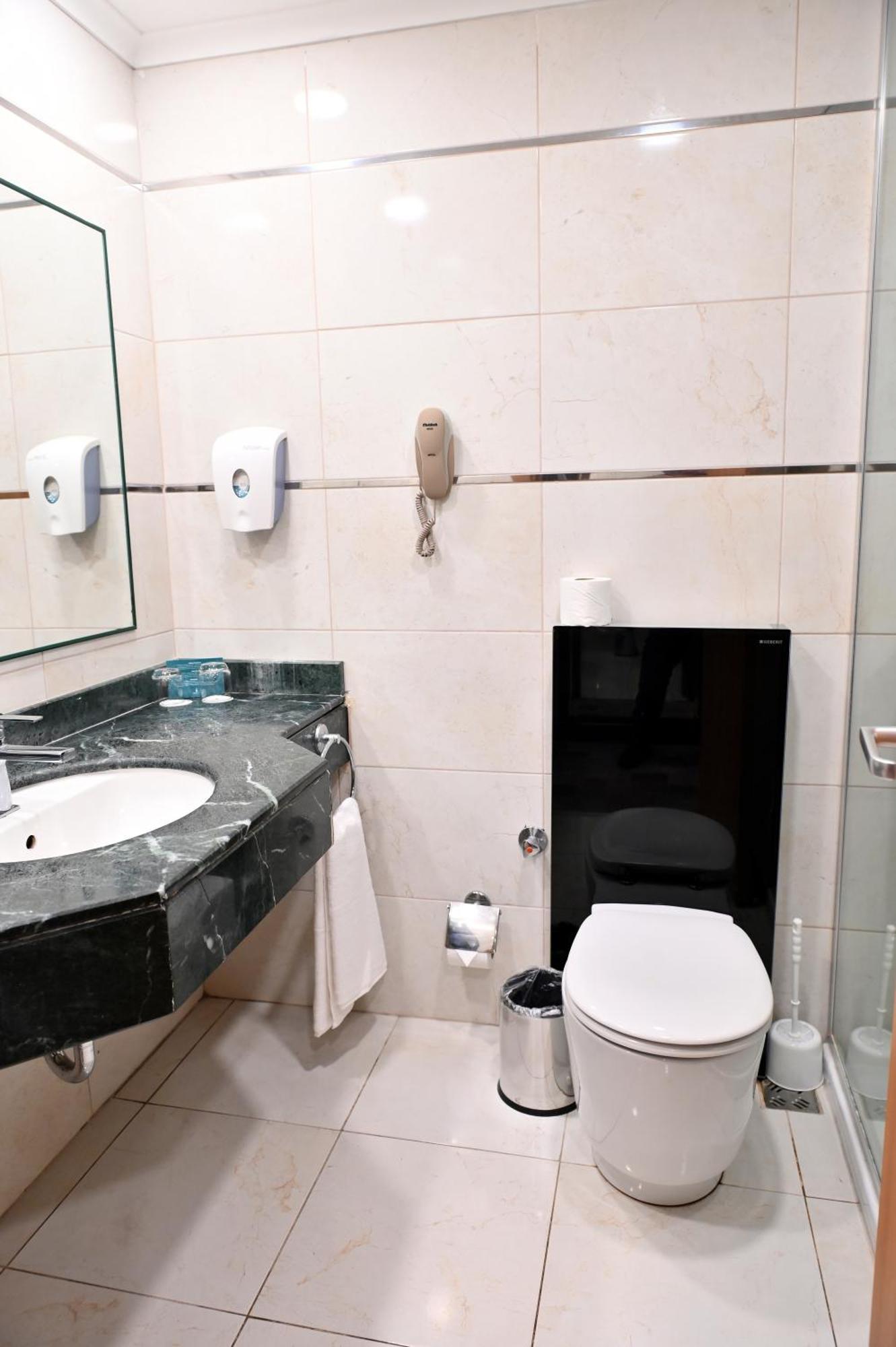 Double or Twin Room Extra Bed