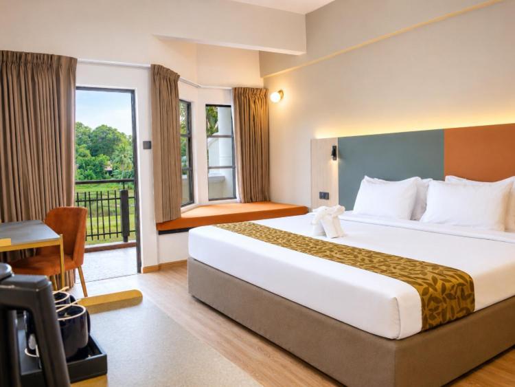 Gardenview King Room (Newly Refurbished)