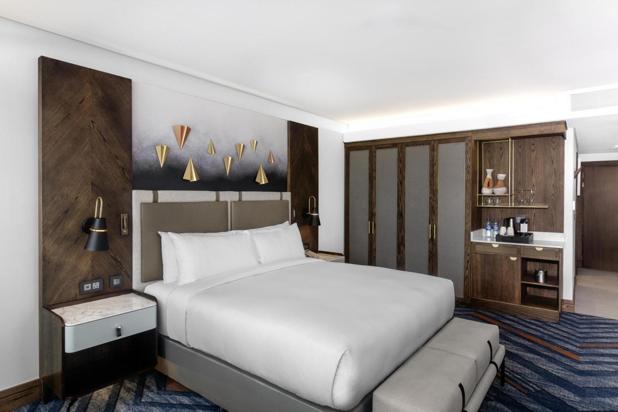 Classic King Room