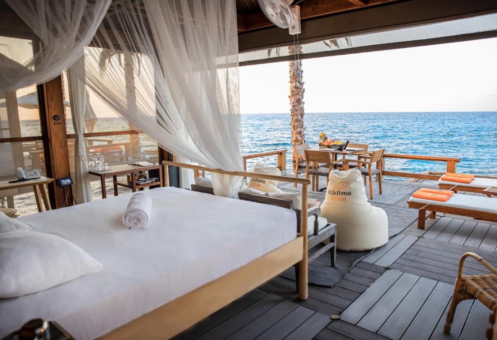 Maldive Villa
