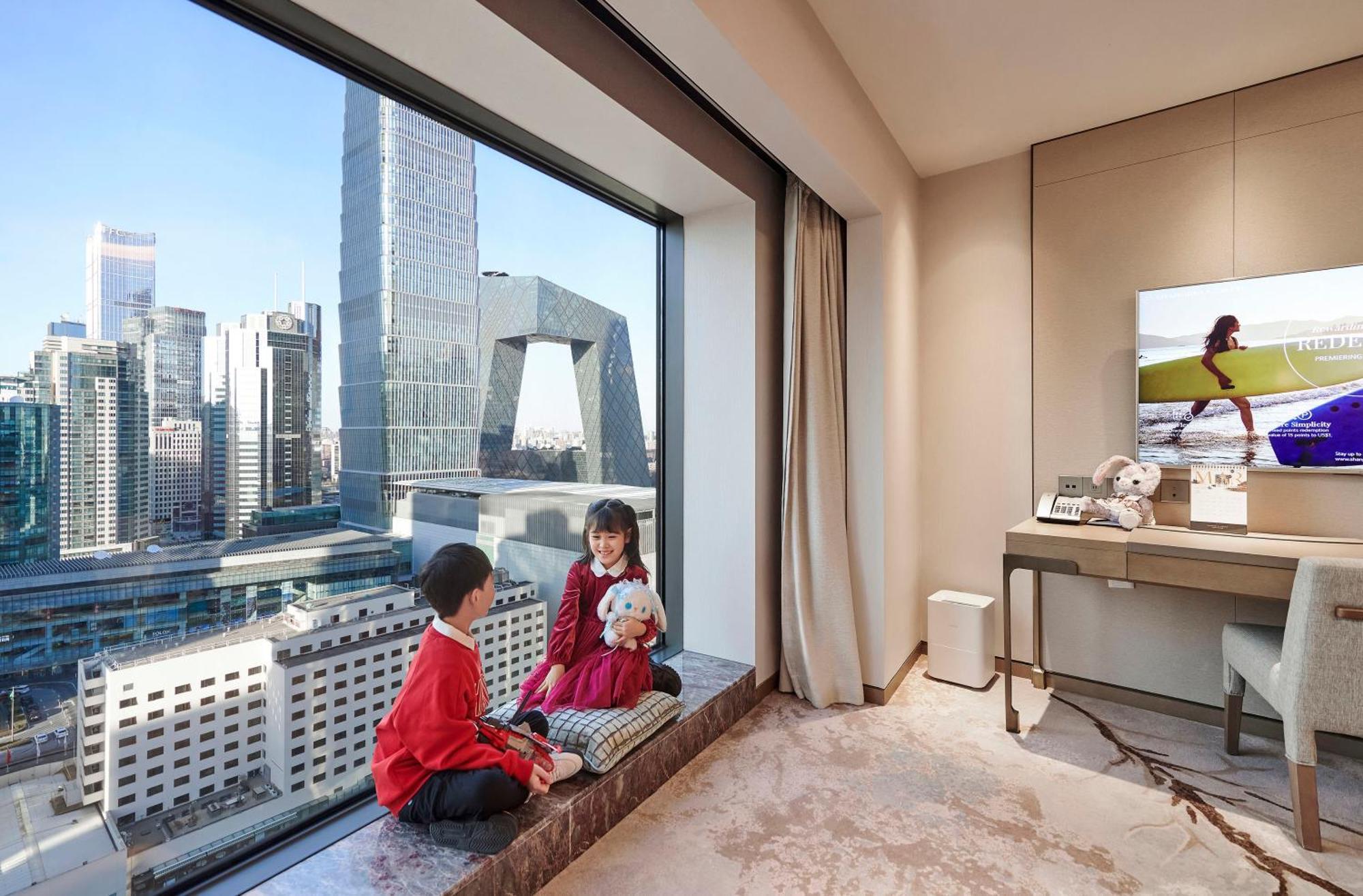 Horizon Deluxe King Room